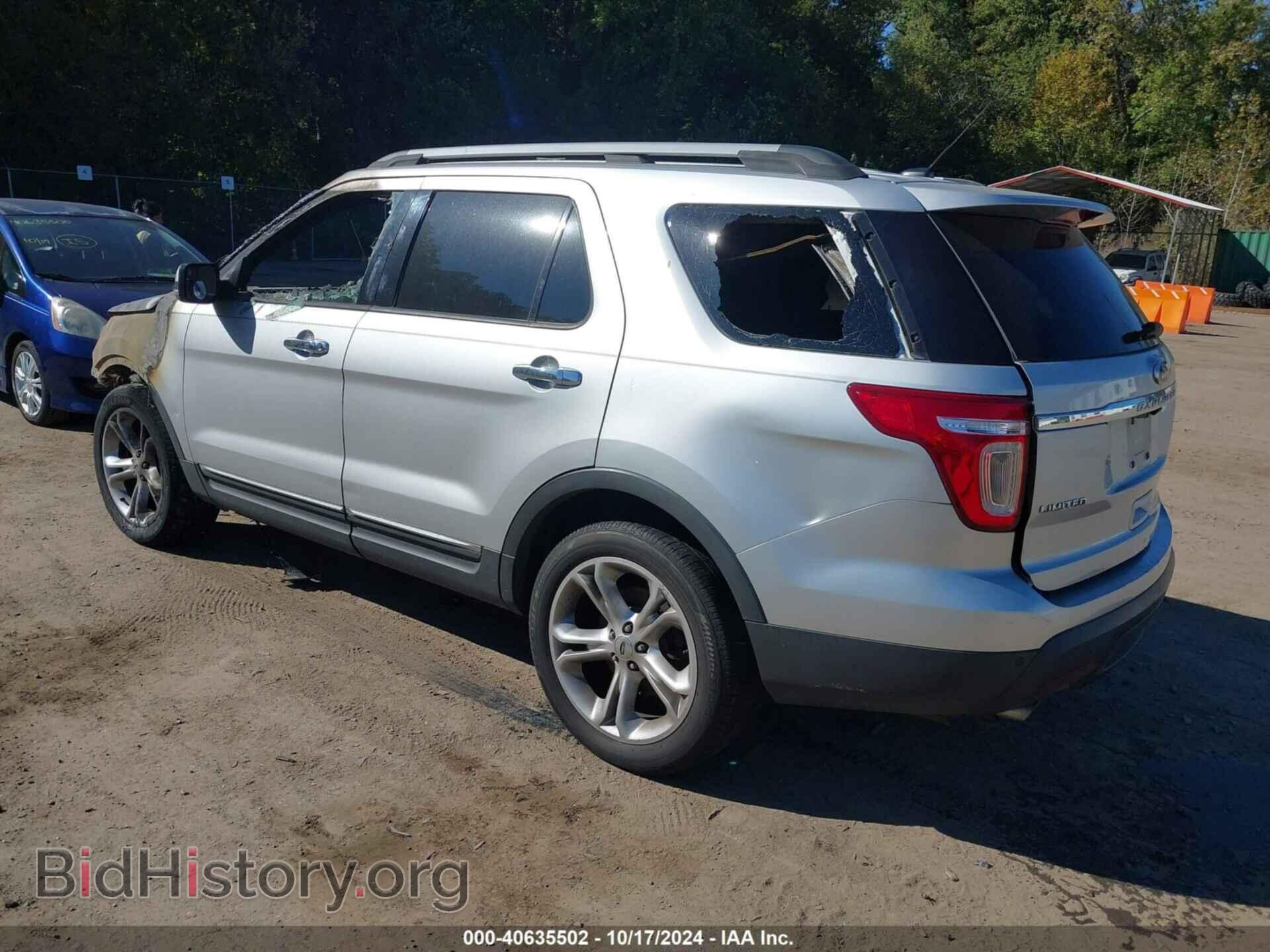 2011 FORD EXPLORER - VIN: 1FMHK8F88BGA27896 - Фото 3