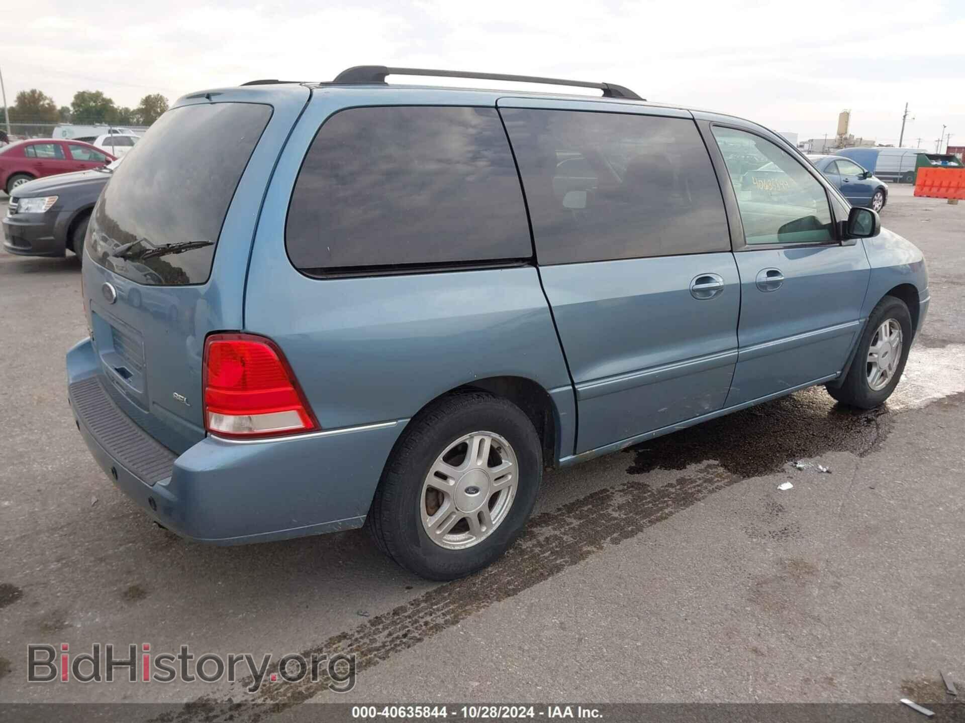 2007 FORD FREESTAR - VIN: 2FMZA52287BA04401 - Photo 4