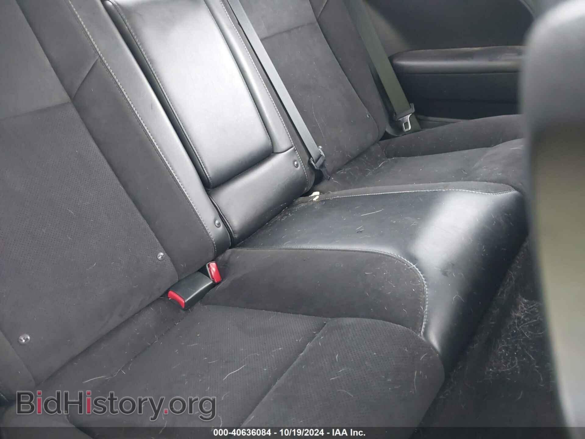2018 DODGE CHALLENGER - VIN: 2C3CDZGG5JH245225 - Фото 8