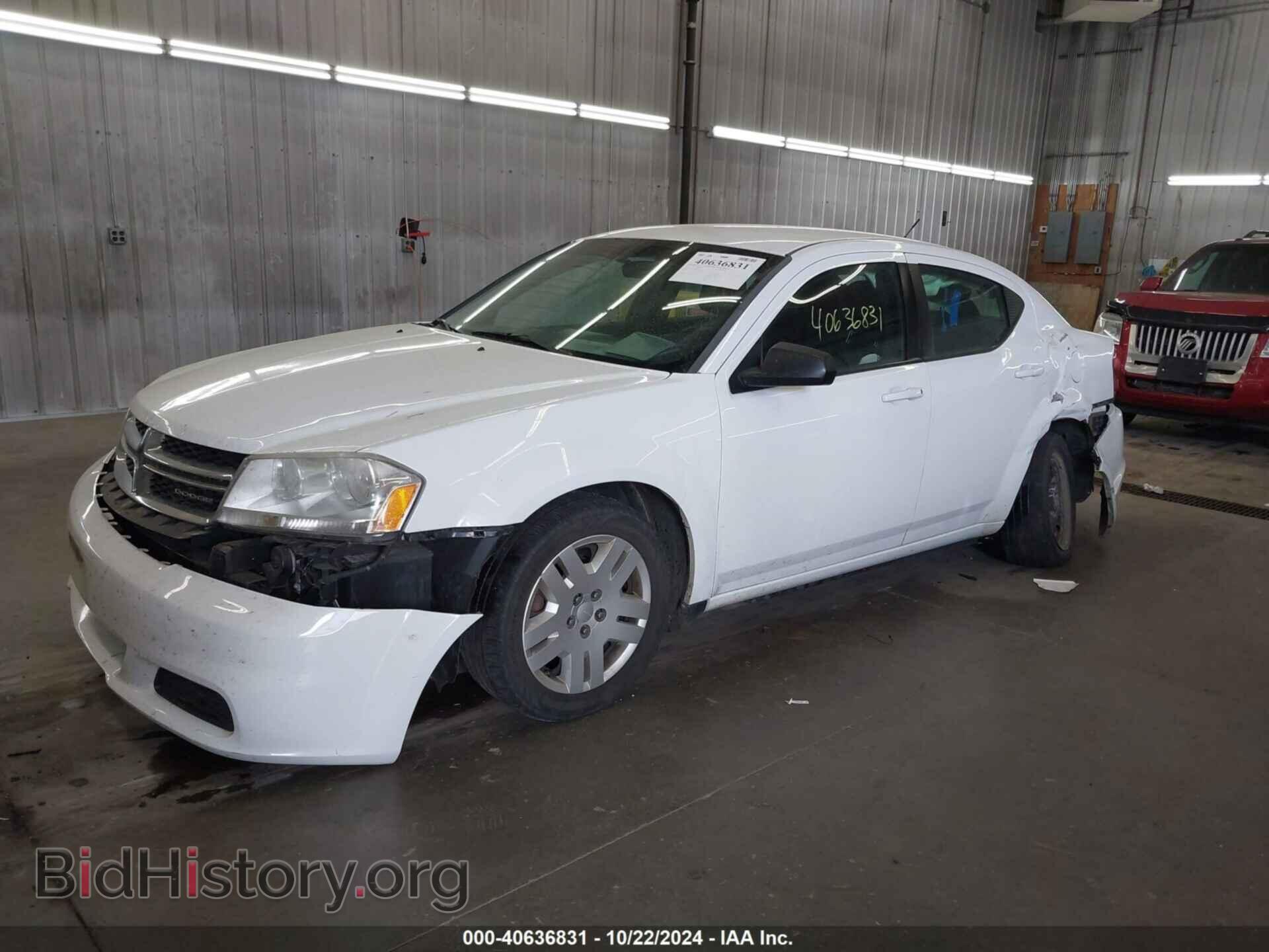 2011 DODGE AVENGER - VIN: 1B3BD4FB2BN563216 - Фото 2
