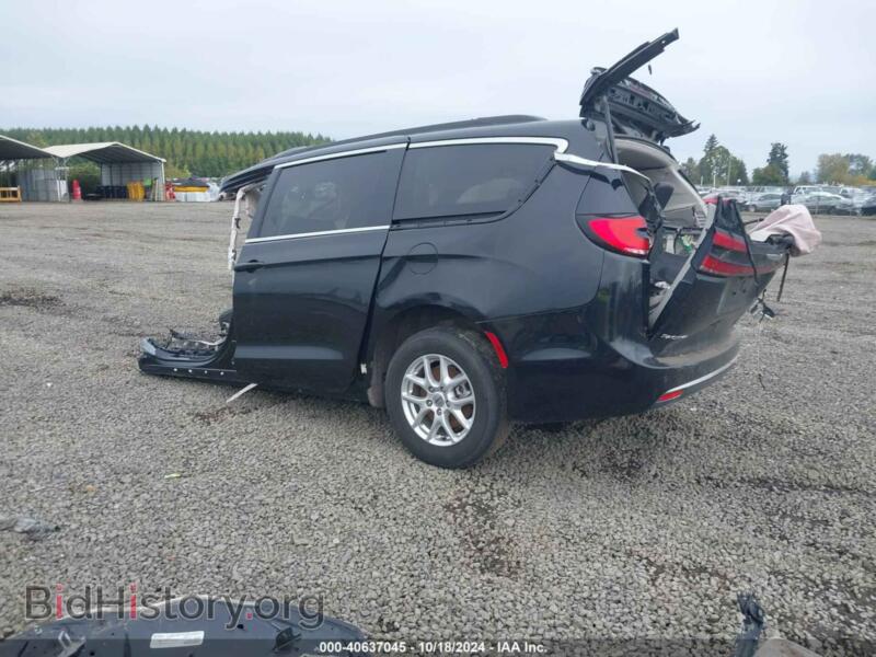 2022 Chrysler PACIFICA (VIN 2C4RC1BG0NR116133) — photo 3 of 19