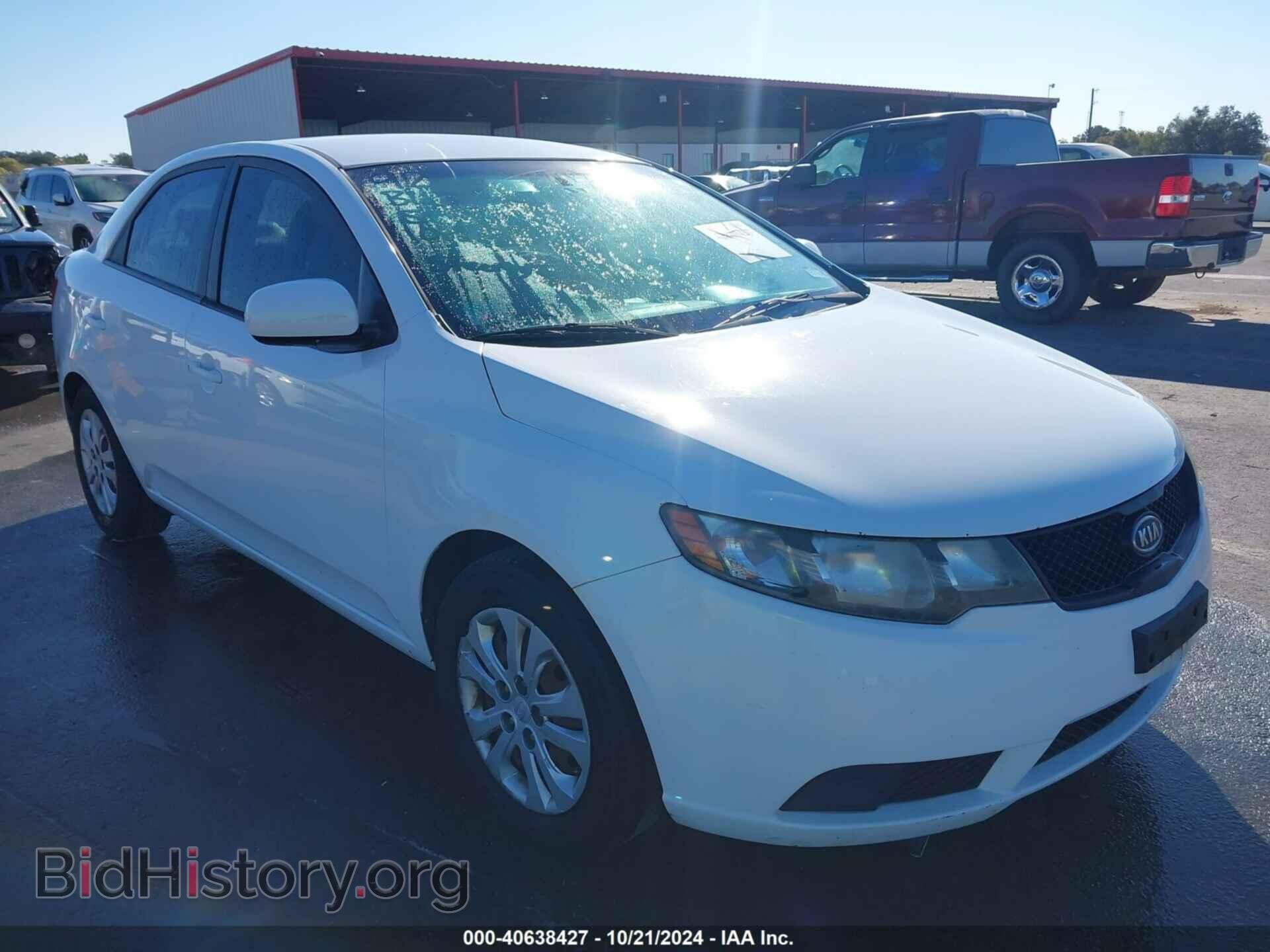 Фотография KNAFT4A25A5866402 - KIA FORTE 2010