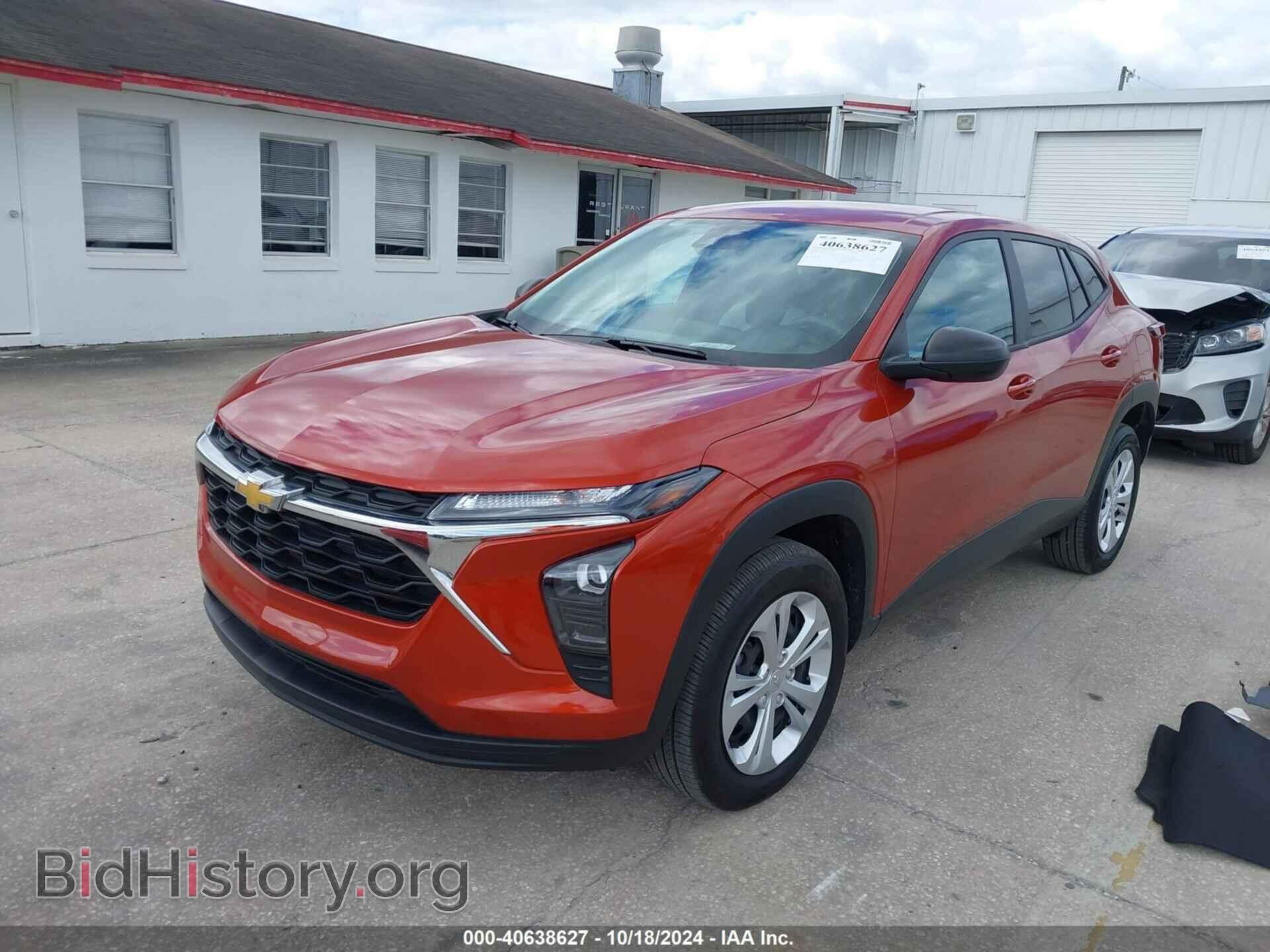 2024 CHEVROLET TRAX - VIN: KL77LFE29RC064310 - Фото 2