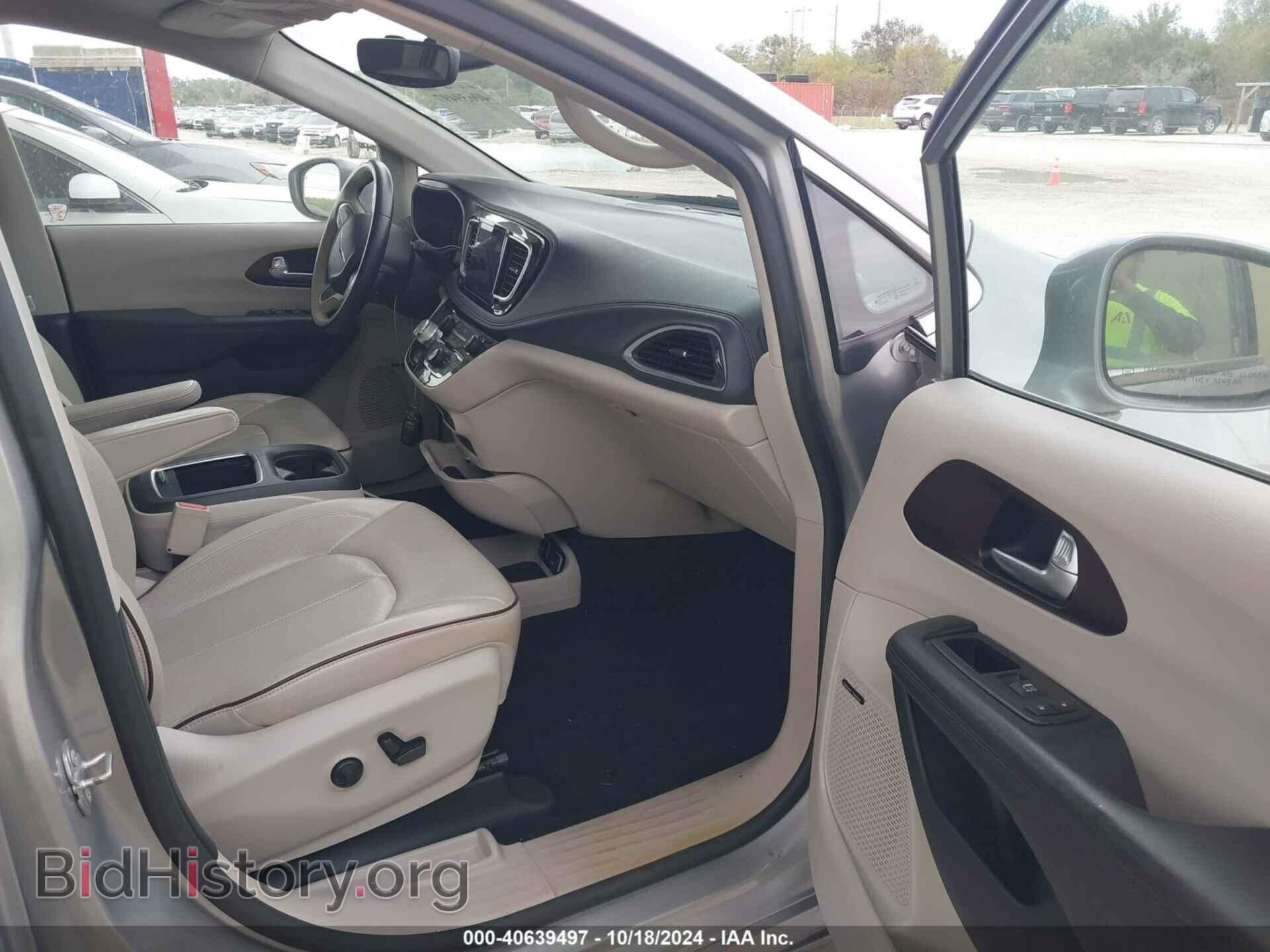 2017 CHRYSLER PACIFICA - VIN: 2C4RC1GG0HR763337 - Photo 5