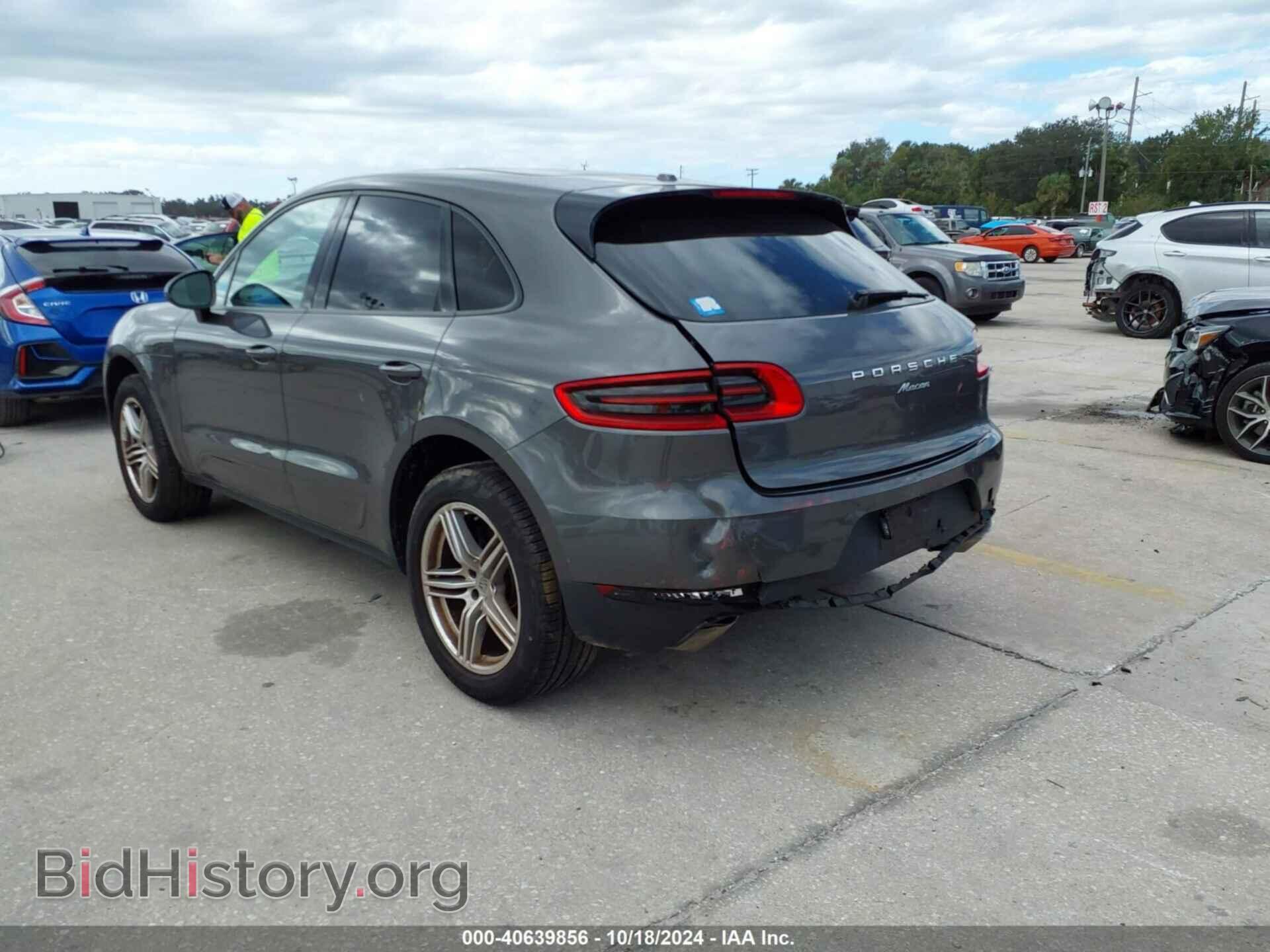 2018 PORSCHE MACAN - VIN: WP1AA2A56JLB10394 - Photo 3