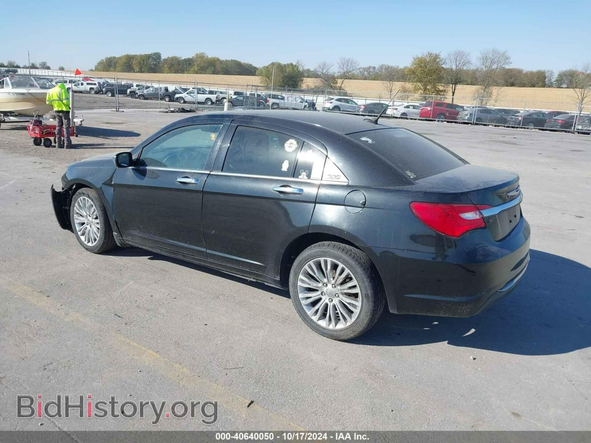 2011 CHRYSLER 200 - VIN: 1C3BC2FG7BN518018 - Фото 3
