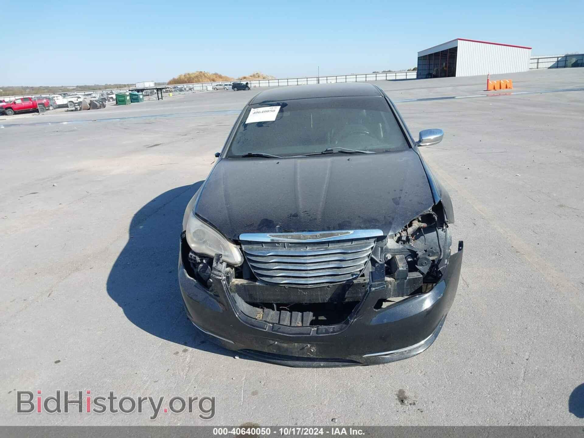 2011 CHRYSLER 200 - VIN: 1C3BC2FG7BN518018 - Фото 6