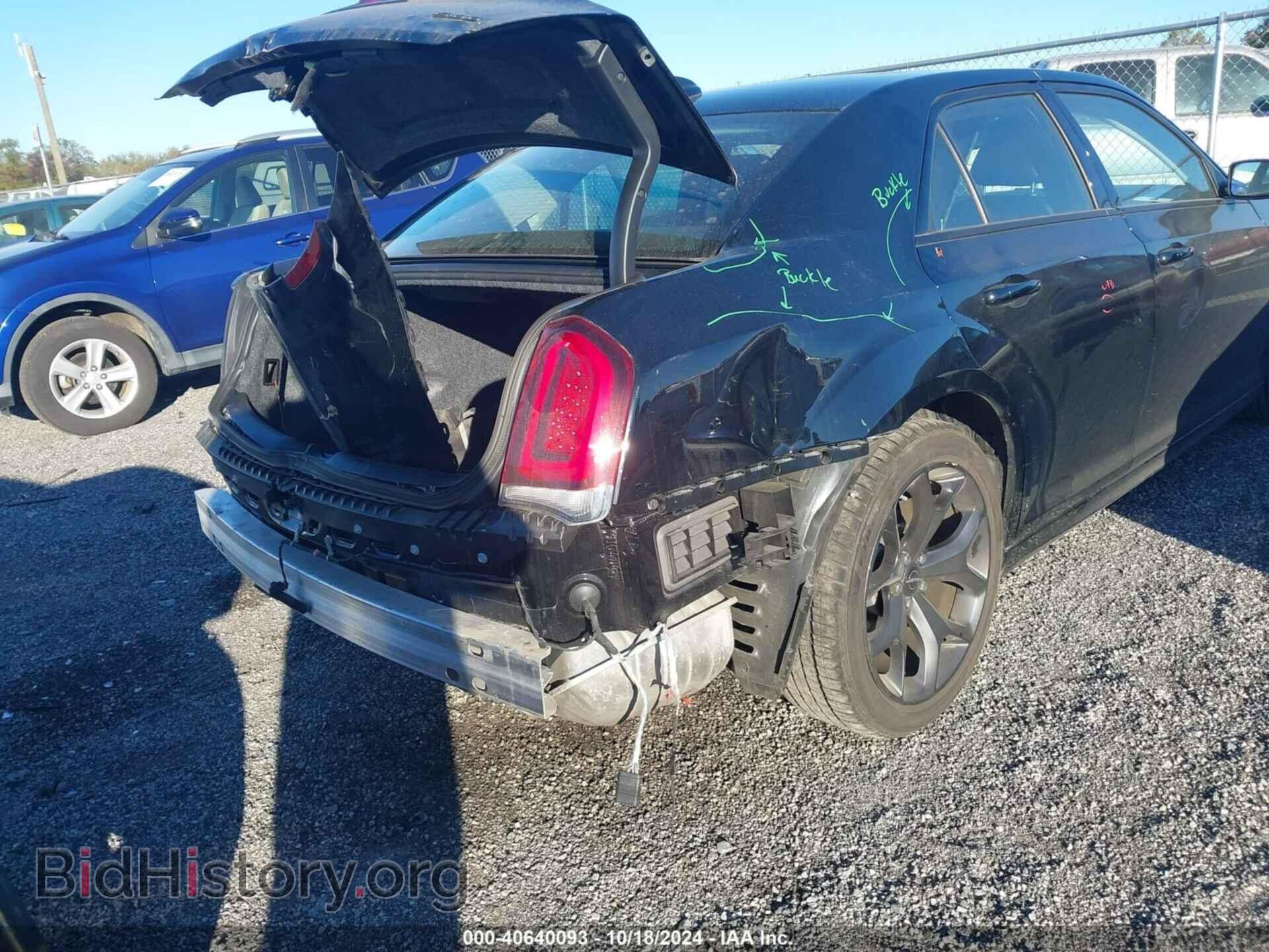 2023 CHRYSLER 300 - VIN: 2C3CCADG8PH666874 - Фото 6