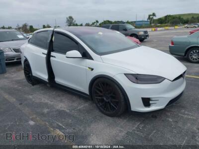 2018 Tesla MODEL X 100d/75d/P100D, белый — VIN 5YJXCDE29JF113309, IAAI