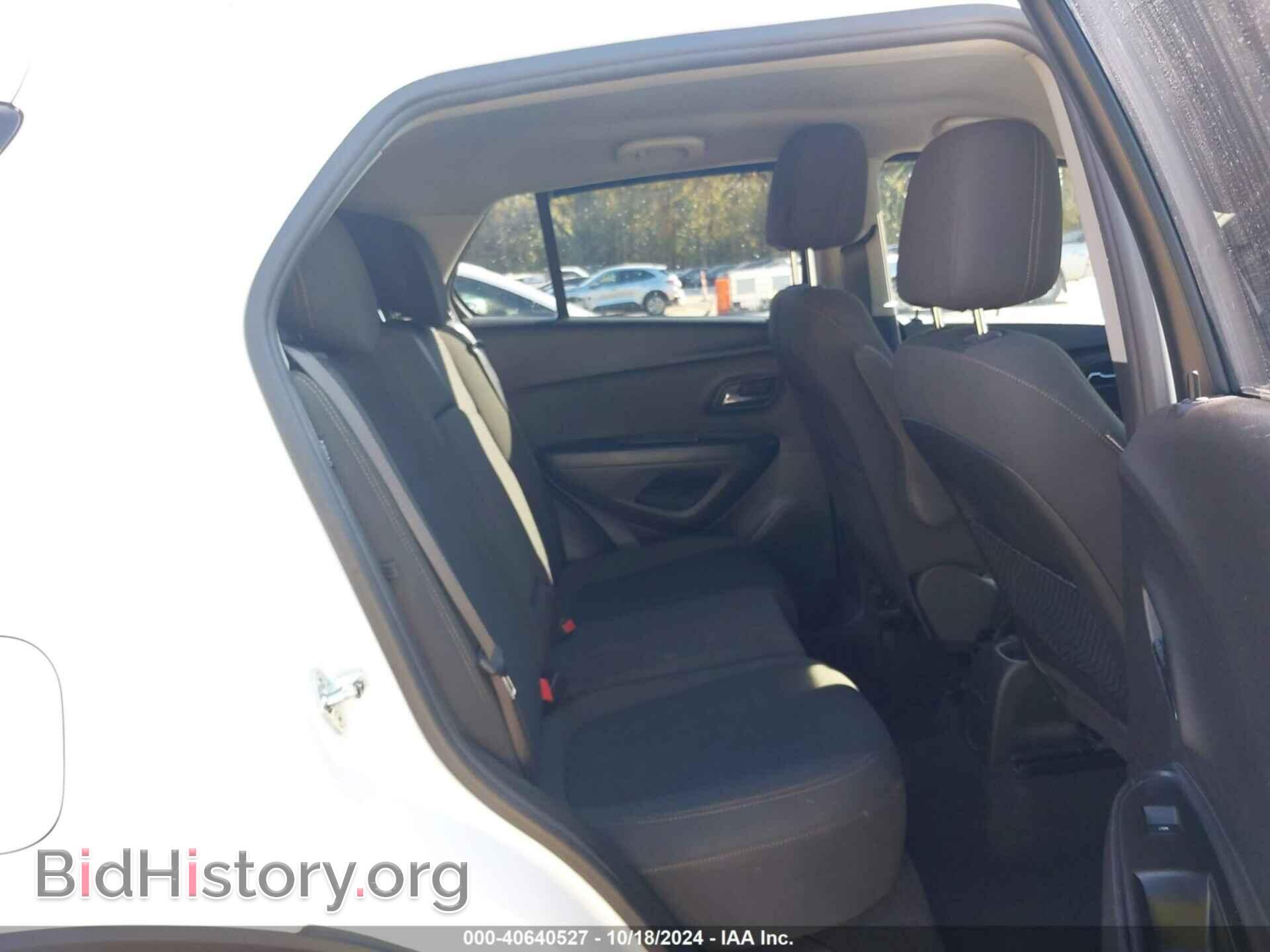 2018 CHEVROLET TRAX - VIN: KL7CJKSB2JB546158 - Фото 8