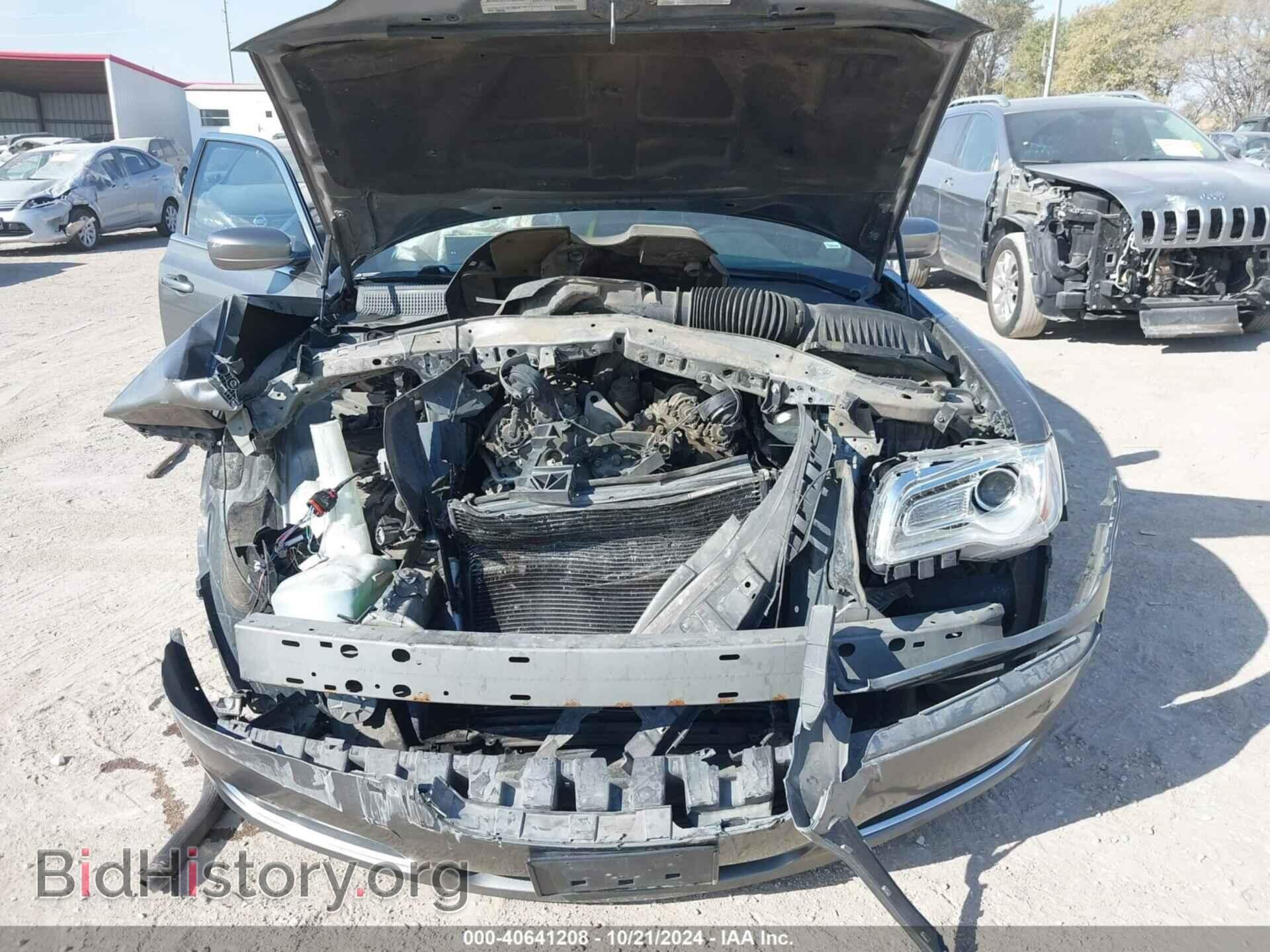 2011 CHRYSLER 300 - VIN: 2C3CA4CG0BH519188 - Фото 6
