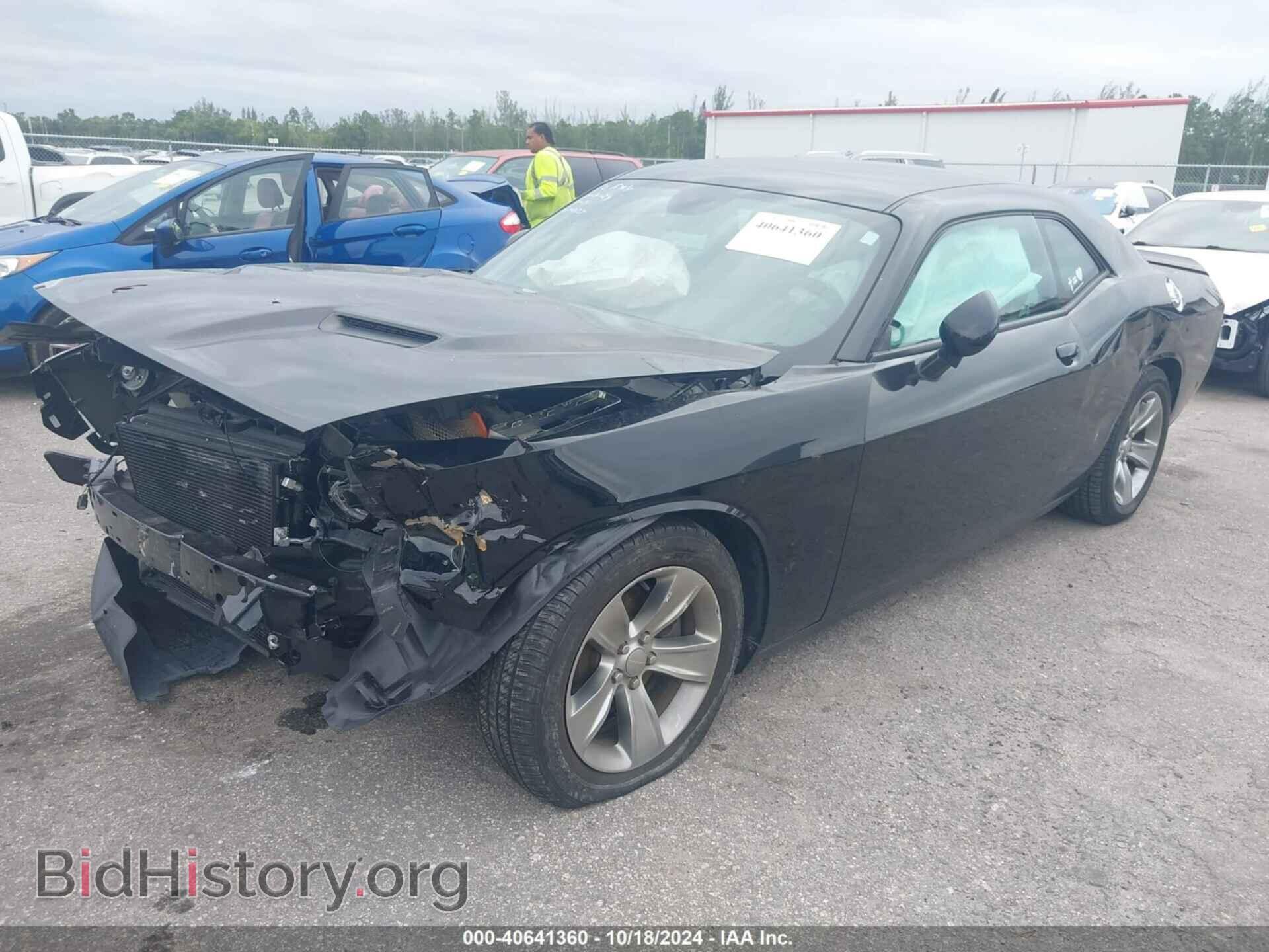 2019 DODGE CHALLENGER - VIN: 2C3CDZAG0KH752348 - Photo 2