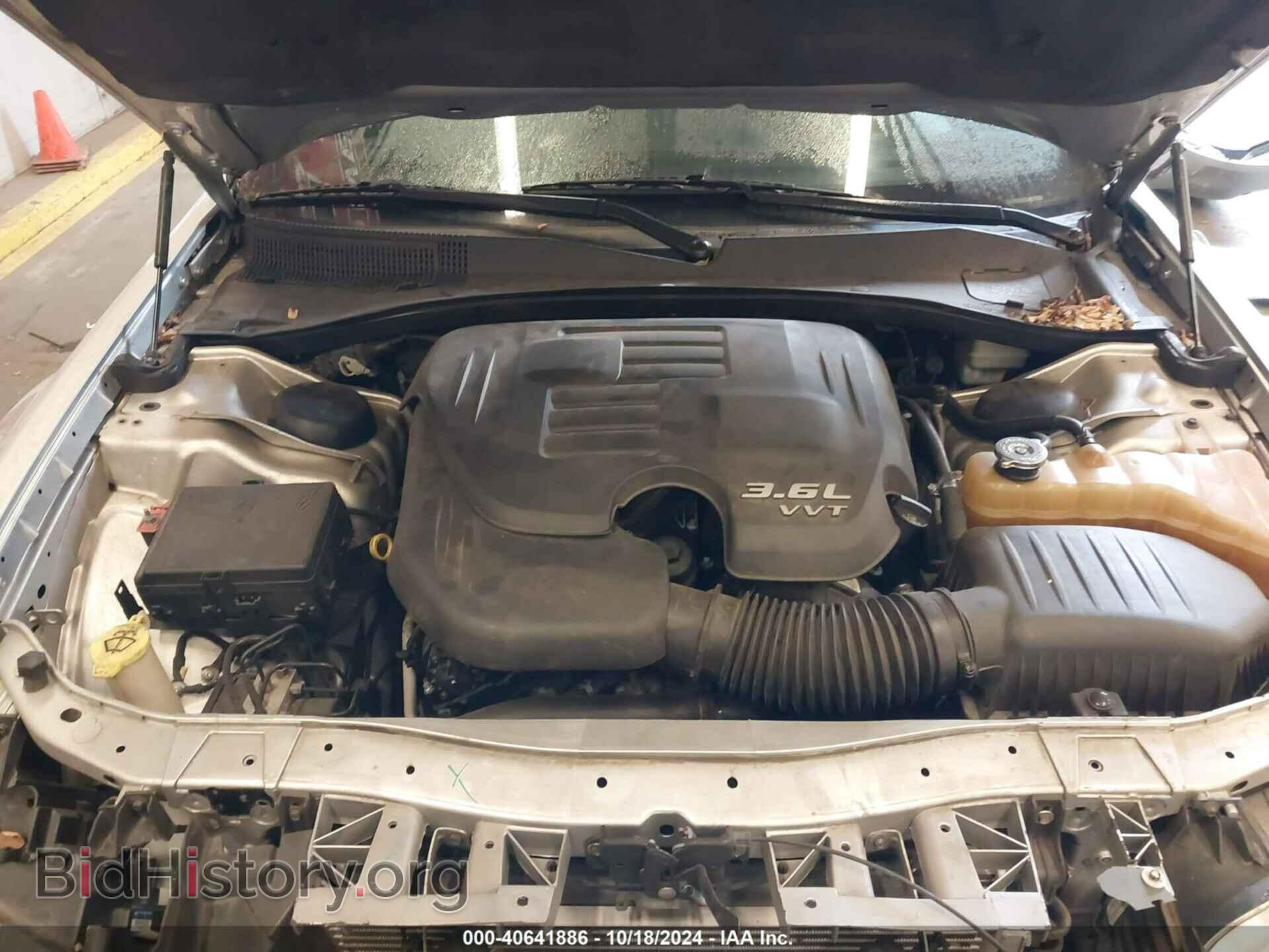 2012 CHRYSLER 300 - VIN: 2C3CCAAG7CH113728 - Фото 10