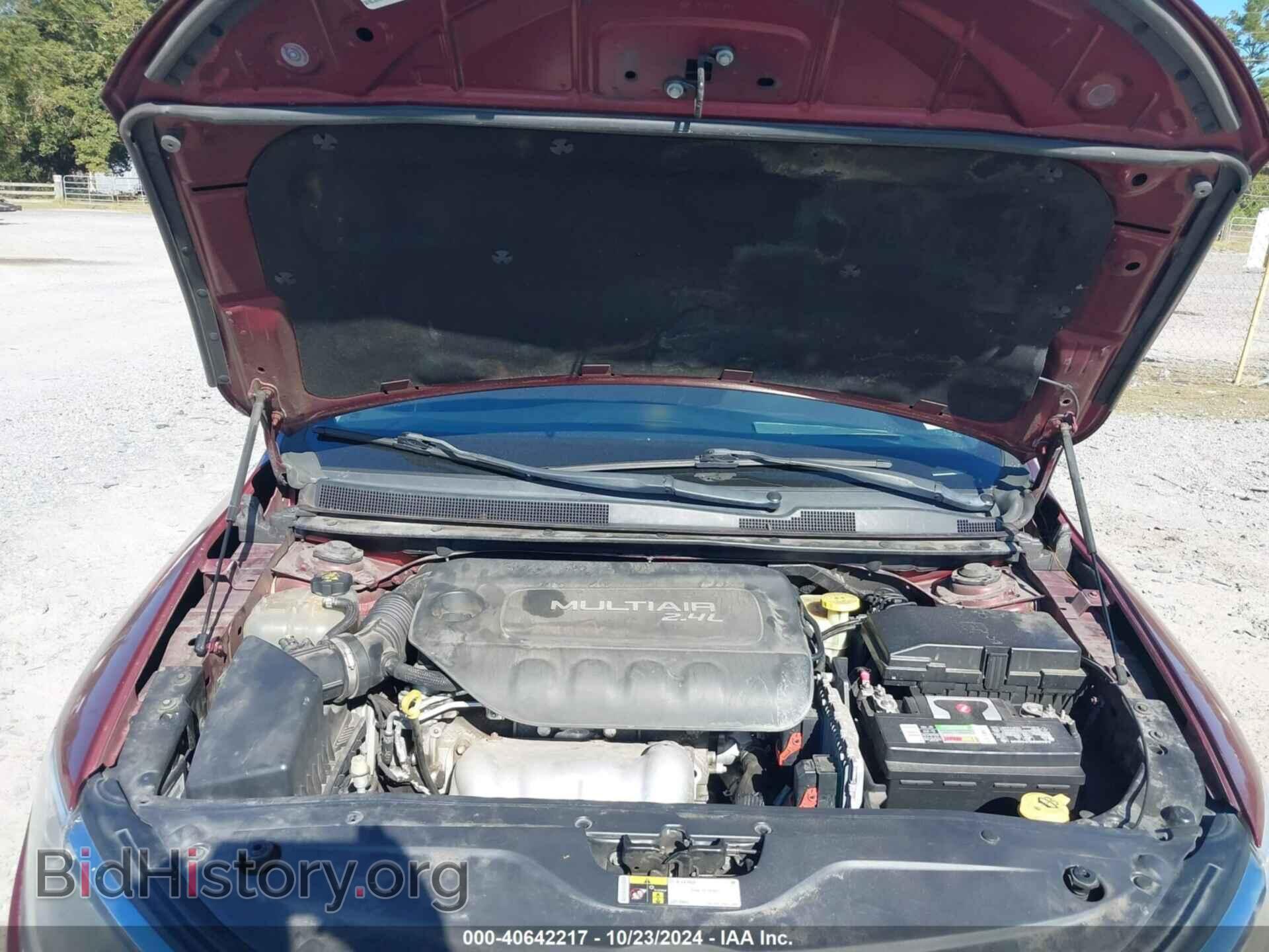 2015 CHRYSLER 200 - VIN: 1C3CCCAB8FN528889 - Фото 10