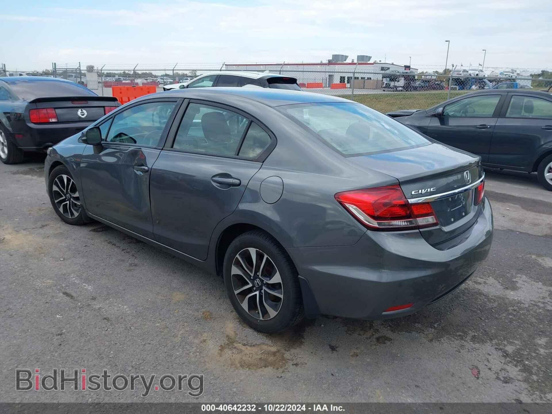 2013 HONDA CIVIC - VIN: 19XFB2F88DE061686 - Фото 3