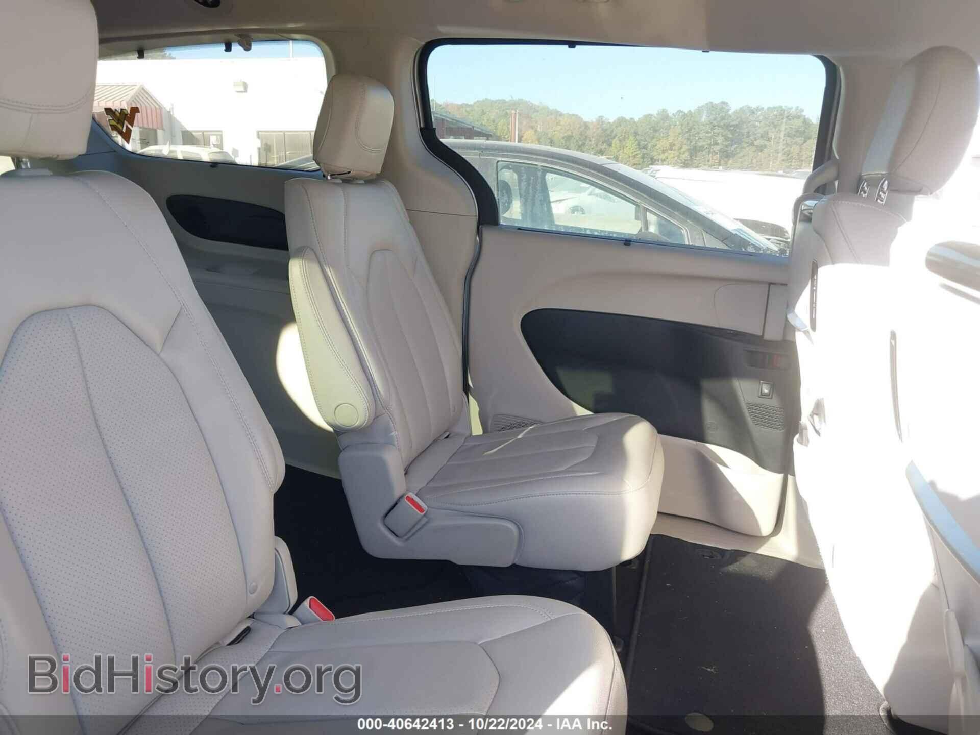 2017 CHRYSLER PACIFICA - VIN: 2C4RC1EG2HR754691 - Photo 8