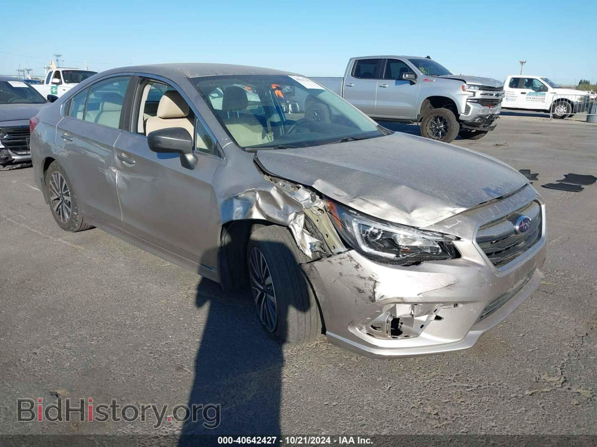 Photo 4S3BNAB64J3013397 - SUBARU LEGACY 2018