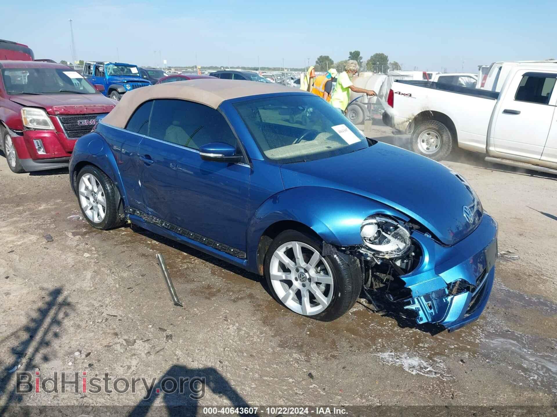 Photo 3VW5DAAT4KM512222 - VOLKSWAGEN BEETLE 2019