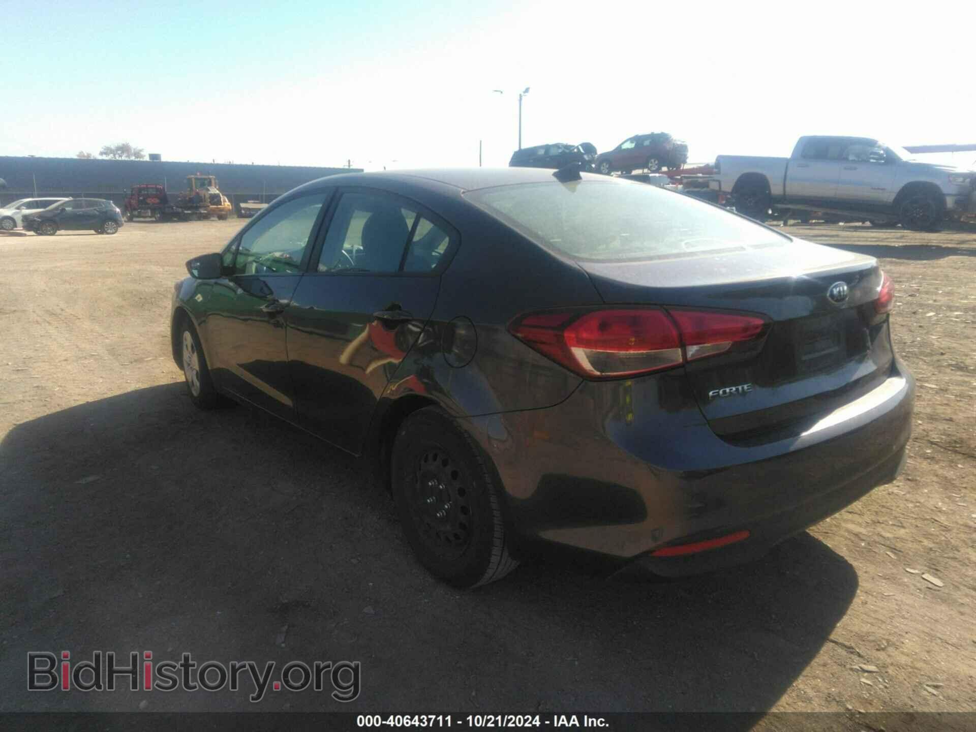 2017 KIA FORTE - VIN: 3KPFK4A74HE088951 - Фото 3