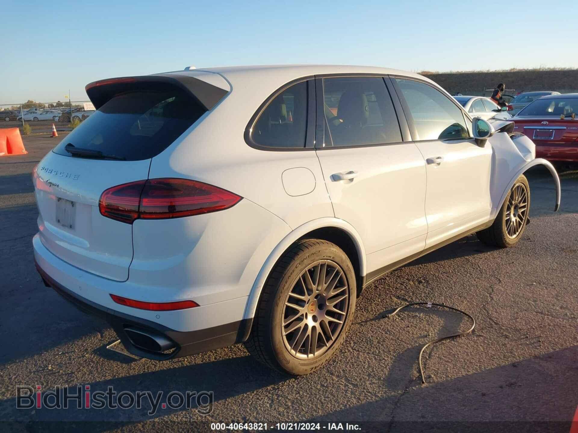 2017 PORSCHE CAYENNE - VIN: WP1AA2A24HKA86683 - Фото 4