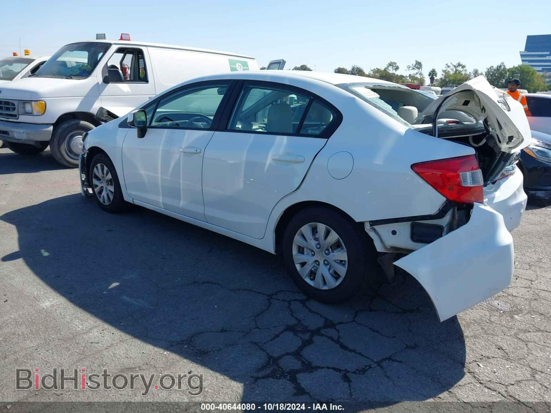 2012 HONDA CIVIC - VIN: 2HGFB2F54CH560382 - Фото 3