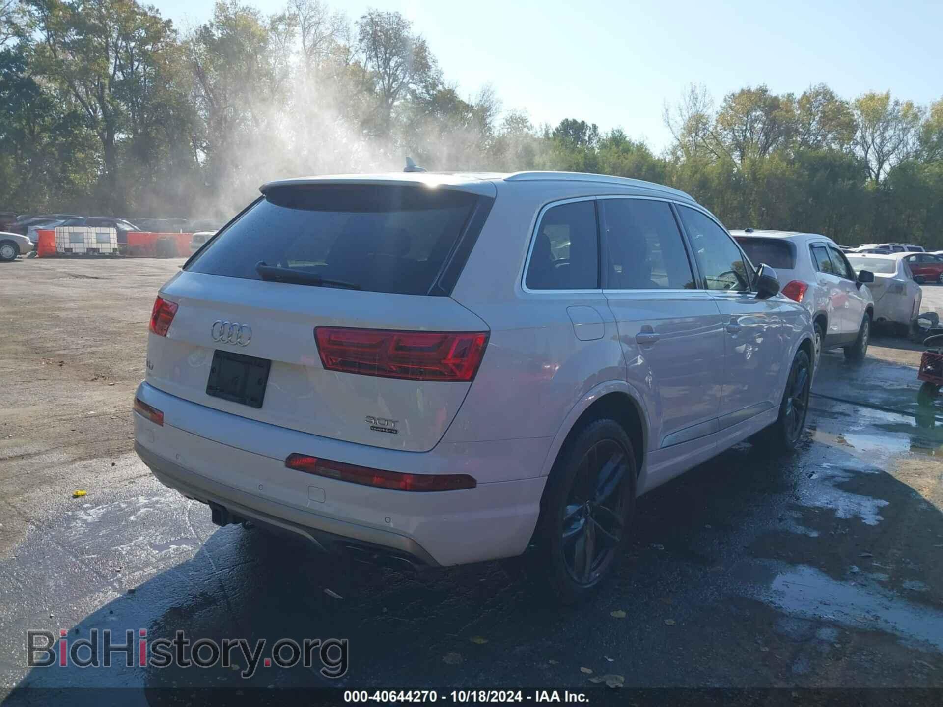 2018 AUDI Q7 - VIN: WA1VAAF71JD052545 - Фото 4