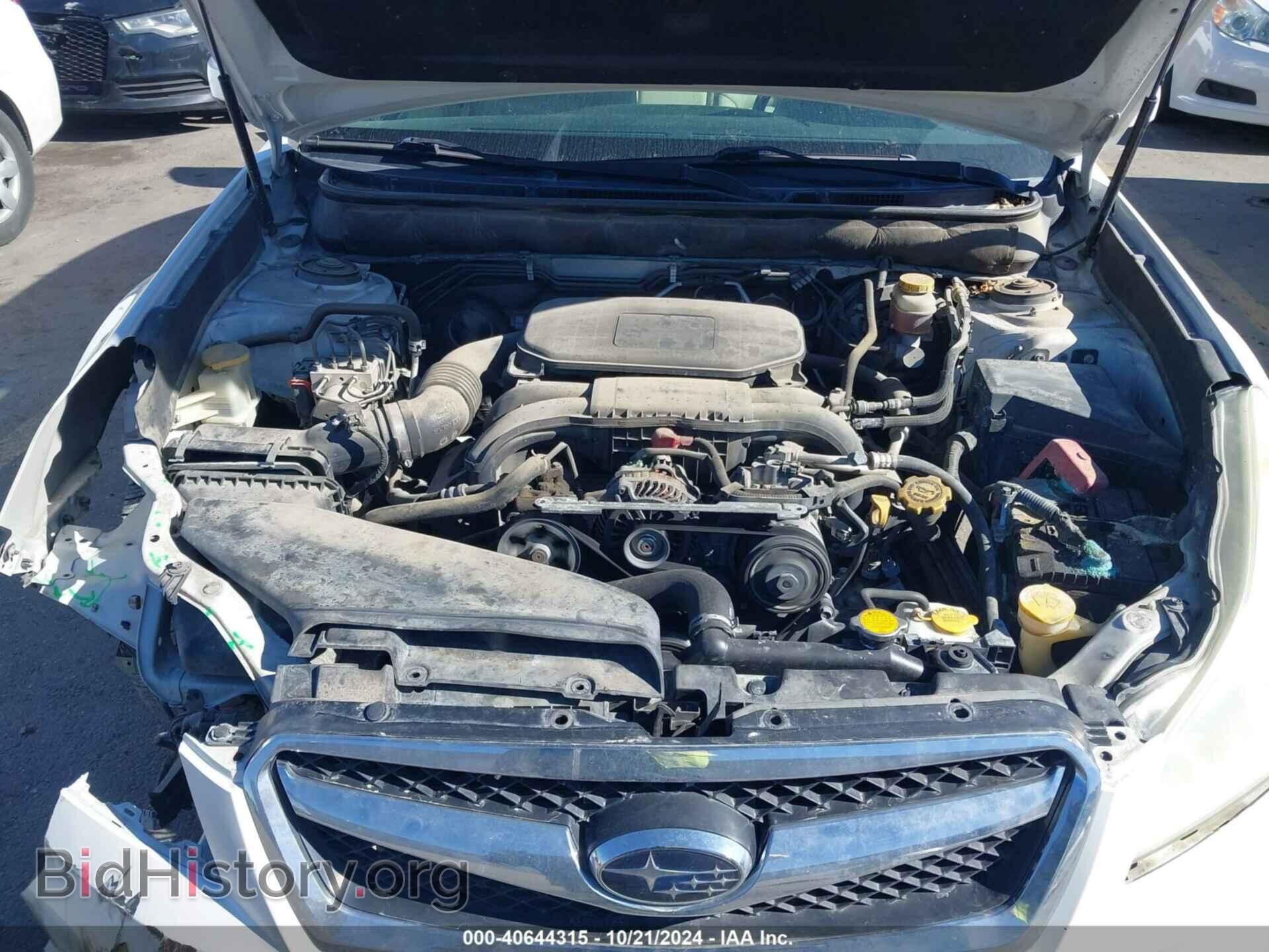 2011 SUBARU LEGACY - VIN: 4S3BMCB66B3214461 - Фото 10