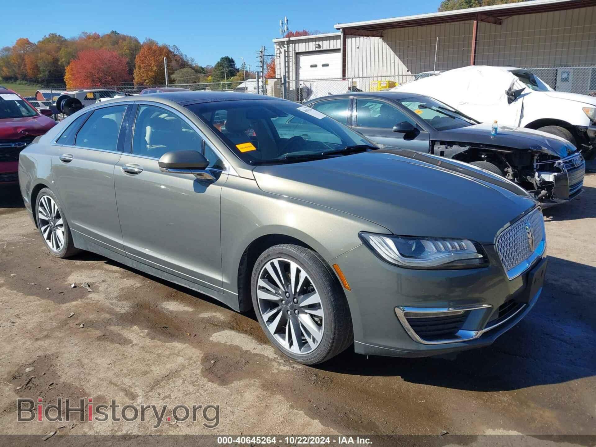 Photo 3LN6L5DC2HR638597 - LINCOLN MKZ 2017