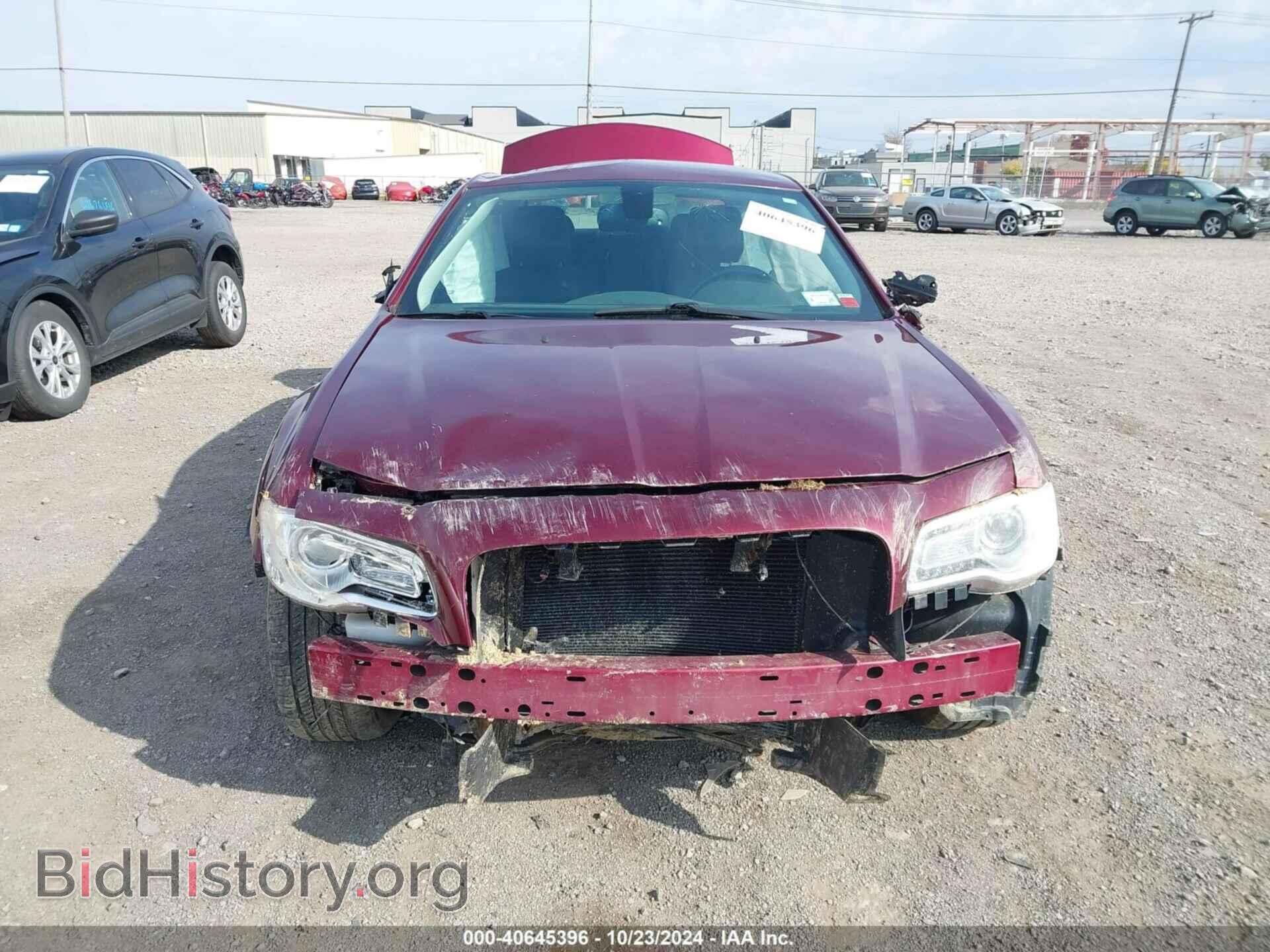 2016 CHRYSLER 300 - VIN: 2C3CCARG0GH270558 - Фото 11