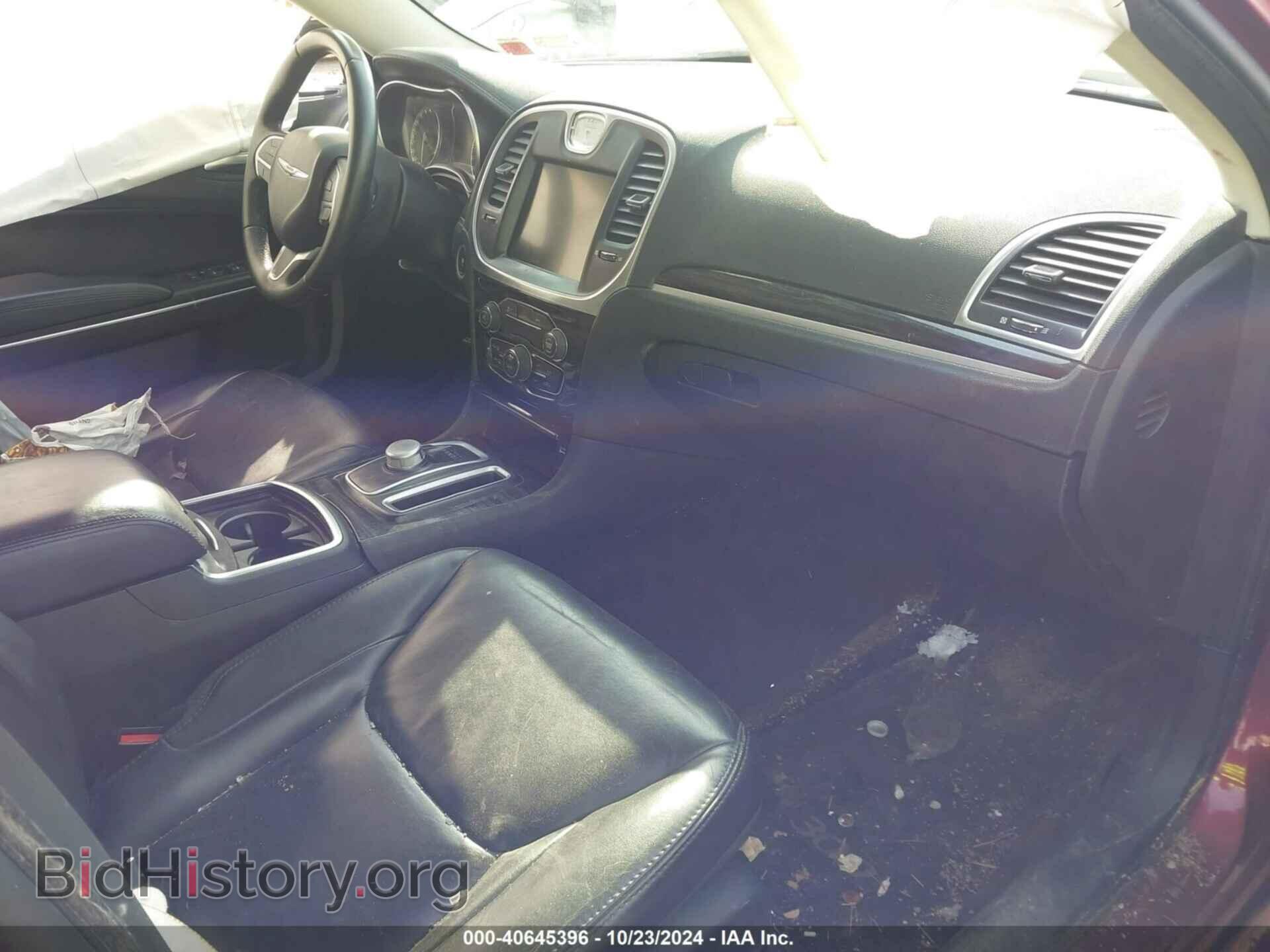 2016 CHRYSLER 300 - VIN: 2C3CCARG0GH270558 - Фото 5