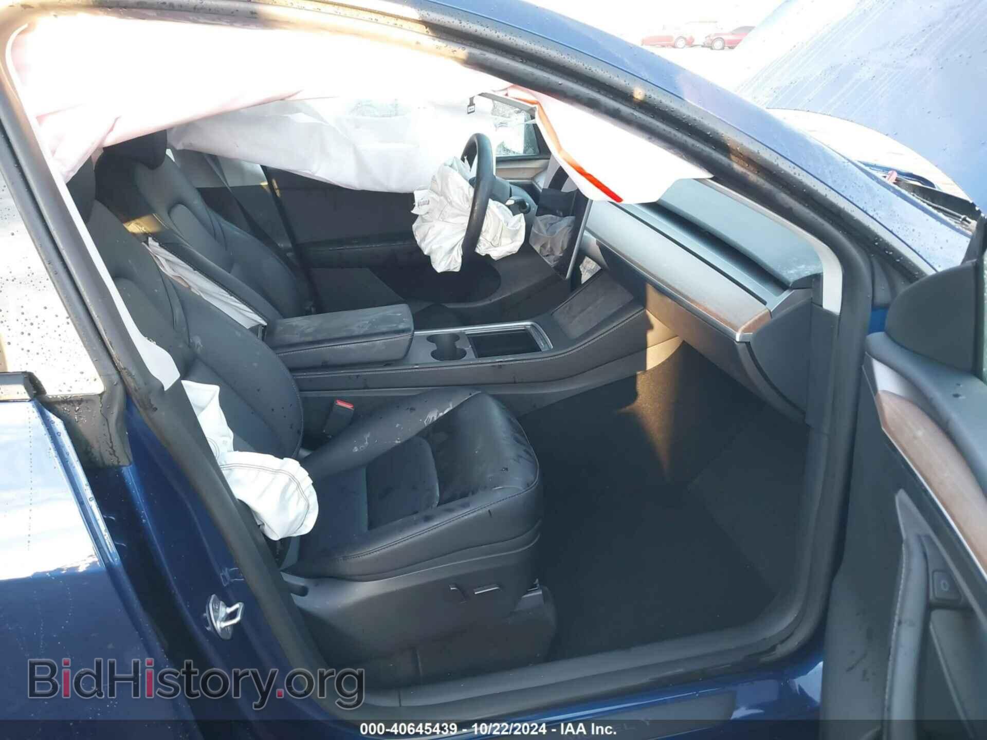 2024 TESLA MODEL Y - VIN: 7SAYGDEE6RF025741 - Фото 5
