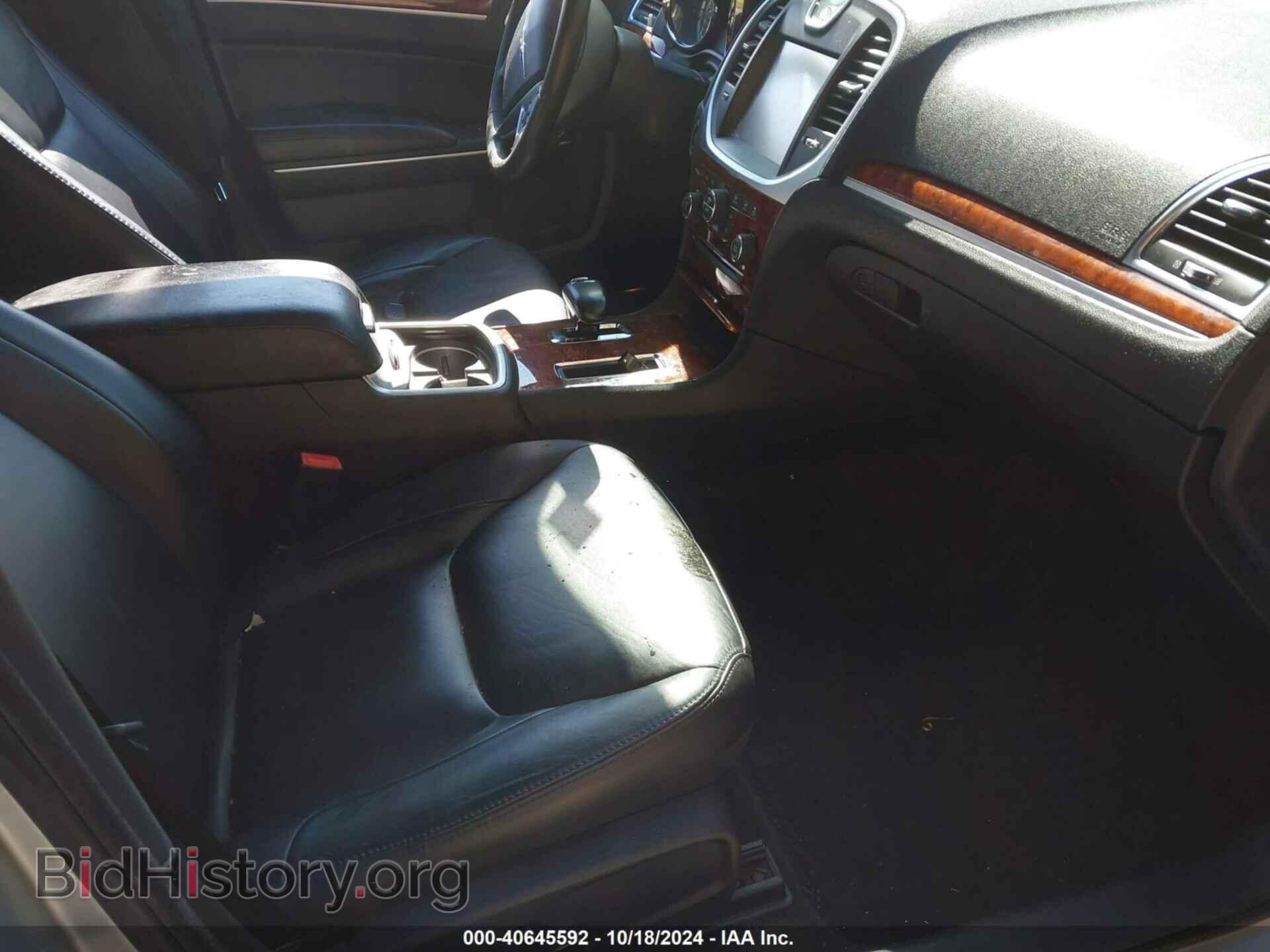 2012 CHRYSLER 300 - VIN: 2C3CCACG6CH266131 - Фото 5