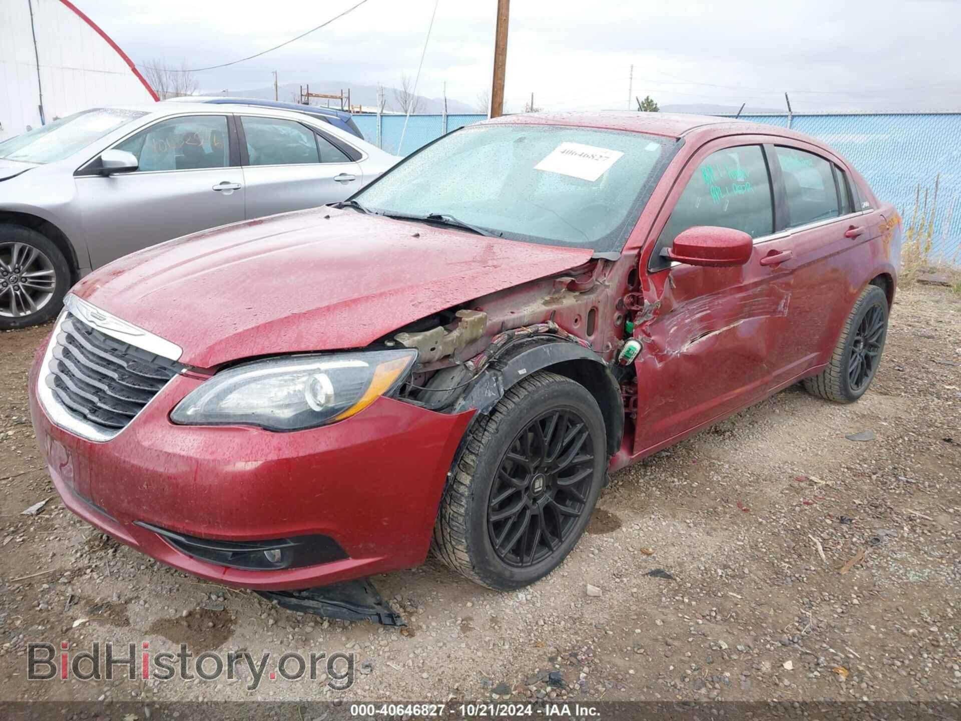 2014 CHRYSLER 200 - VIN: 1C3CCBCG2EN152045 - Фото 2