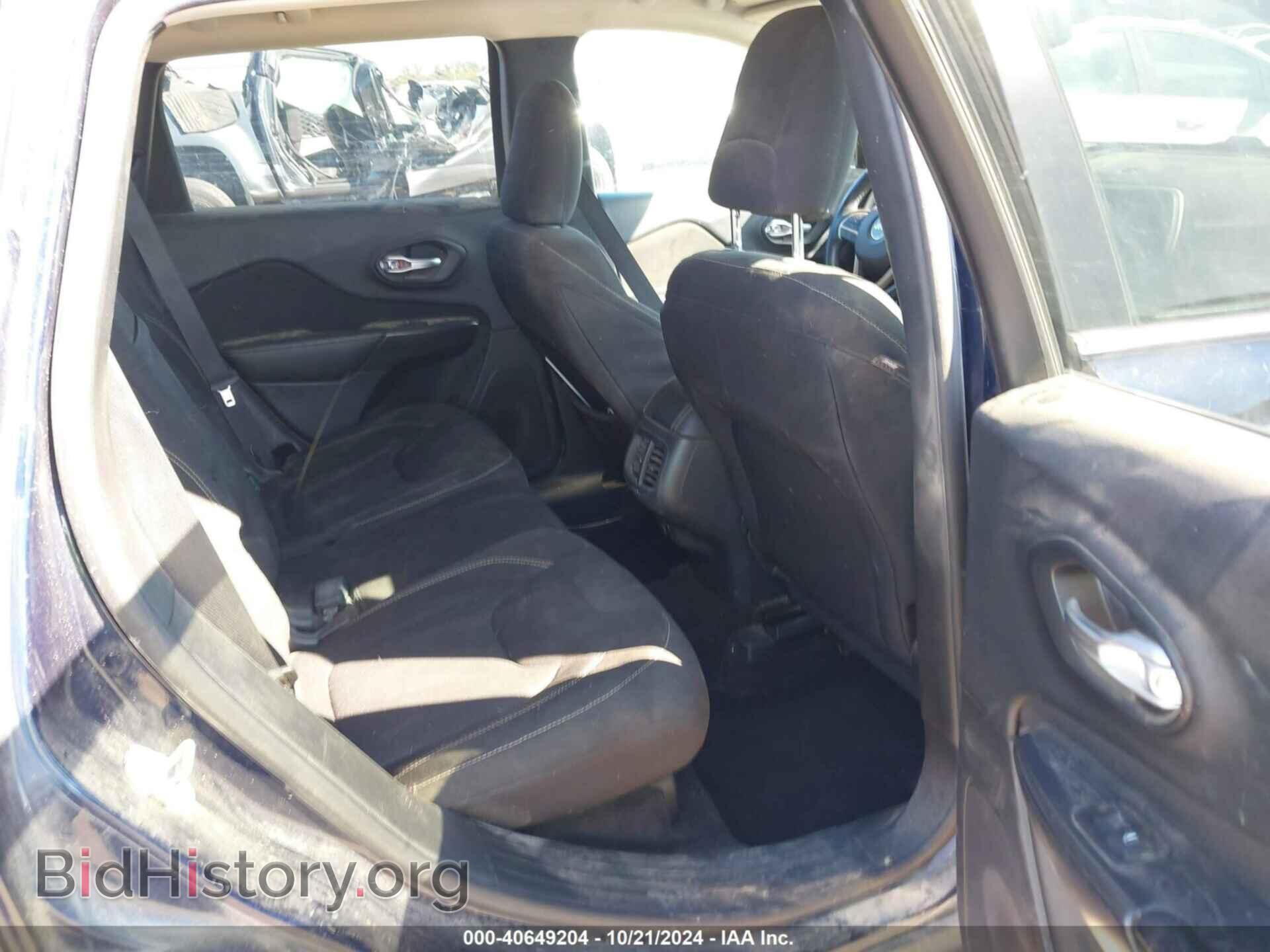 2016 JEEP CHEROKEE - VIN: 1C4PJMCSXGW182555 - Фото 8