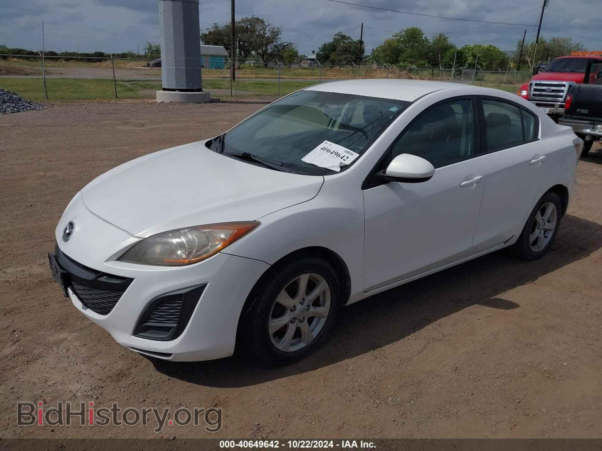 2011 MAZDA MAZDA3 - VIN: JM1BL1VF1B1408863 - Фото 2