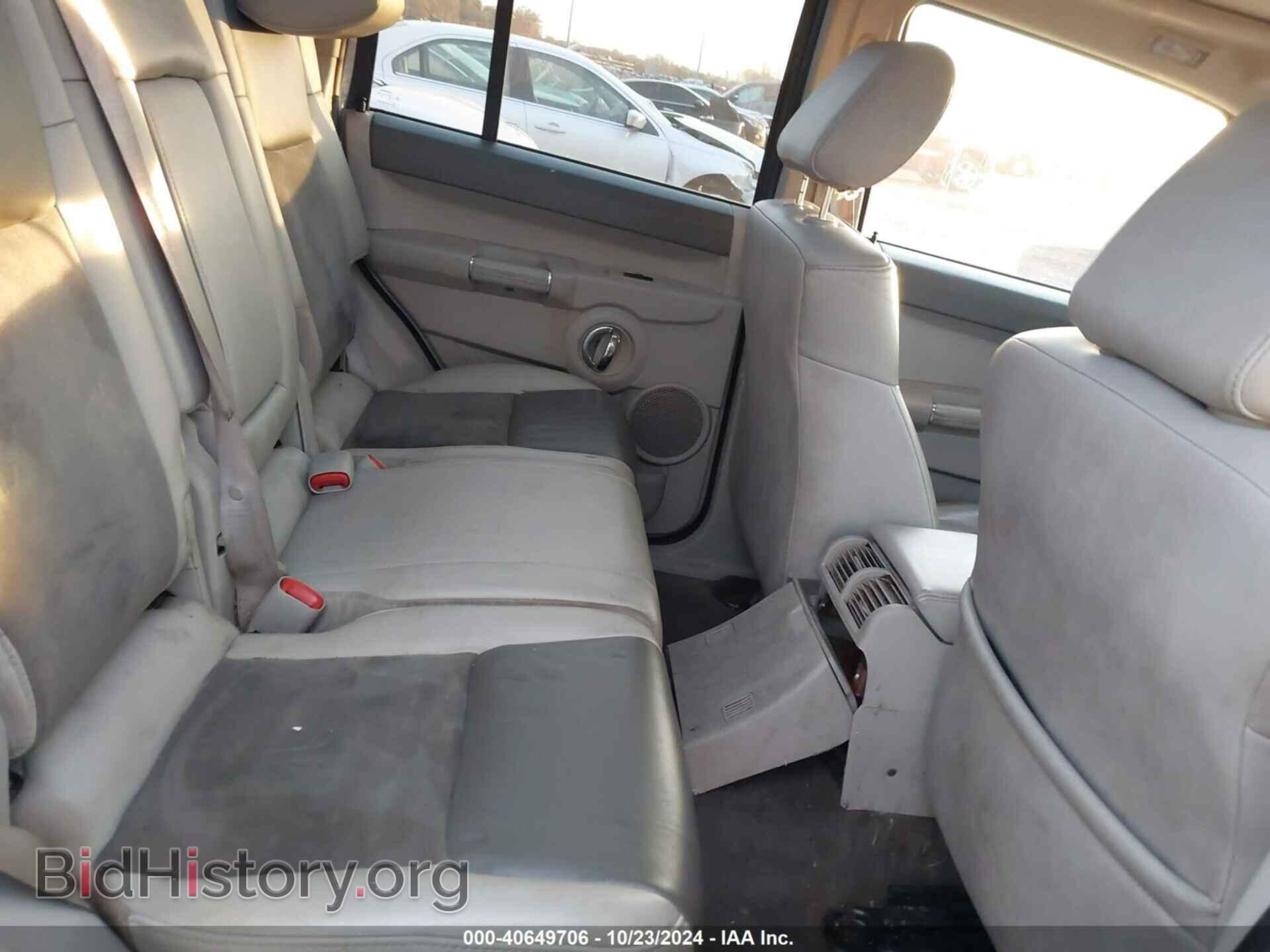2007 JEEP COMMANDER - VIN: 1J8HG68227C653826 - Фото 8