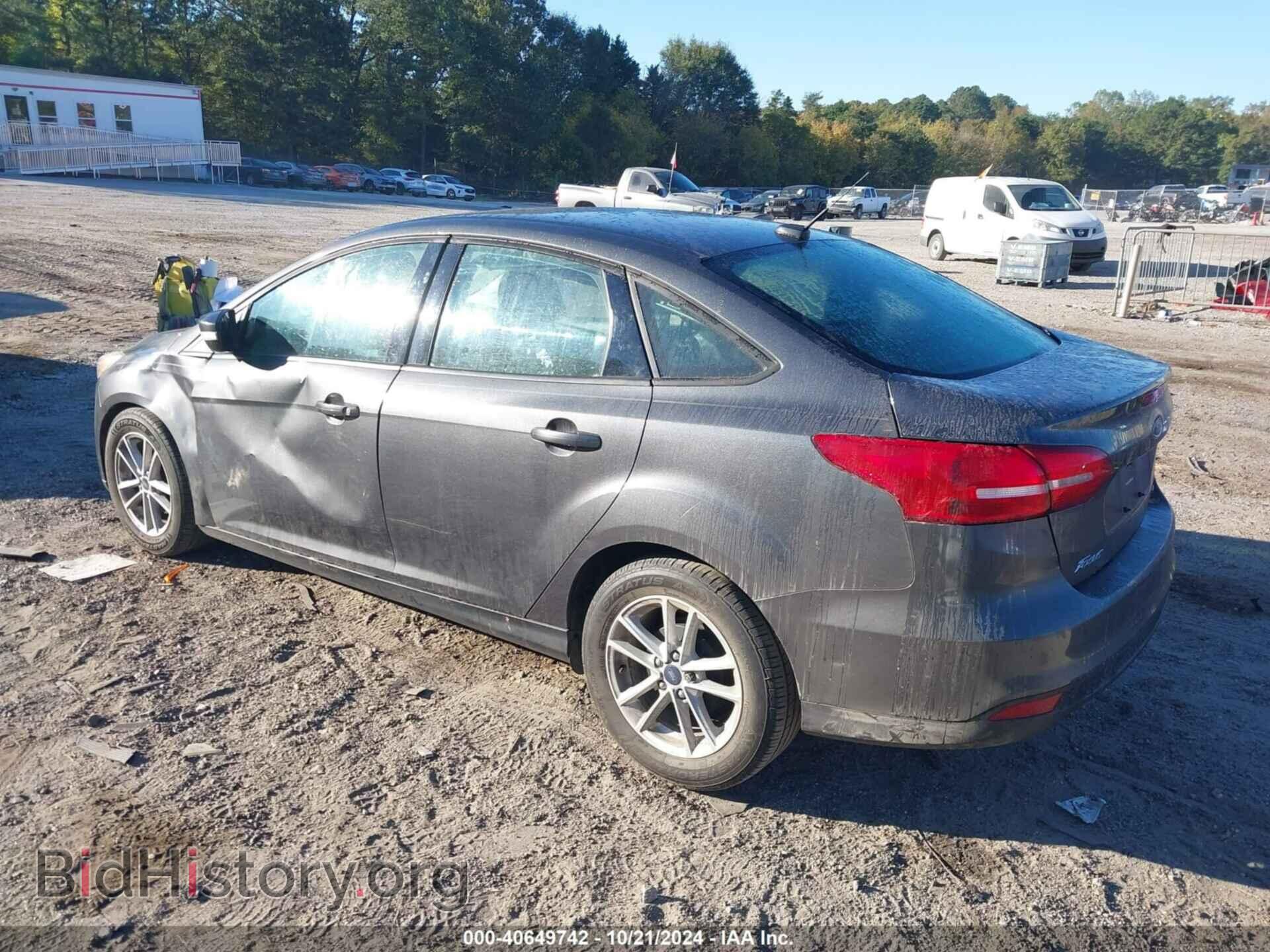2017 FORD FOCUS - VIN: 1FADP3F23HL345644 - Фото 3