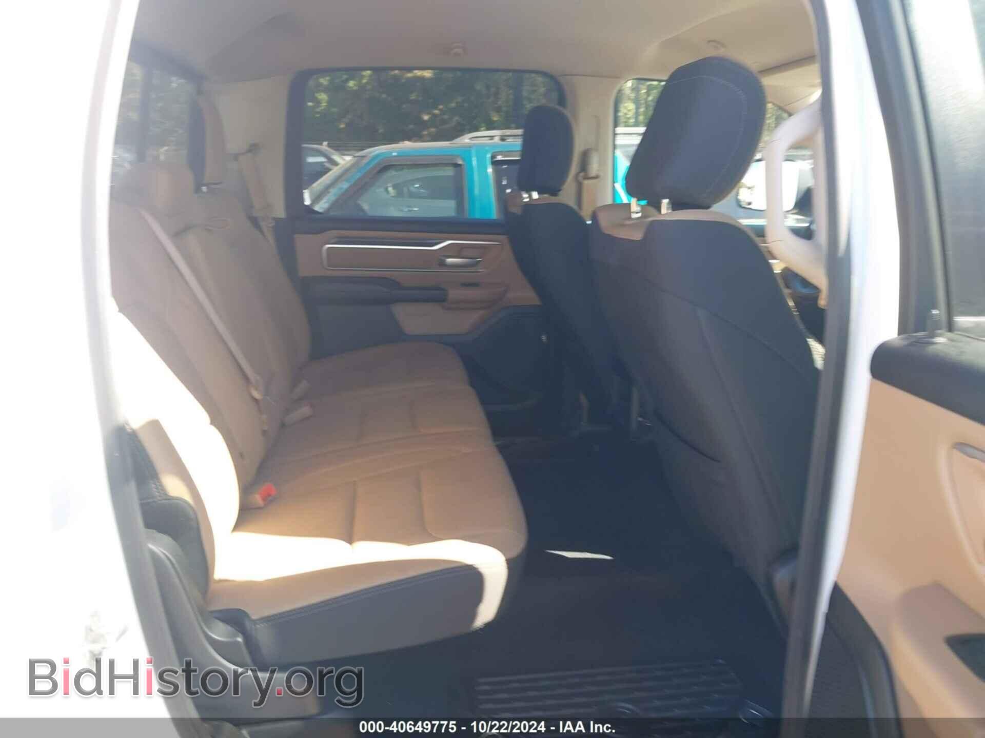 2019 RAM 1500 - VIN: 1C6SRFFT3KN584992 - Фото 8