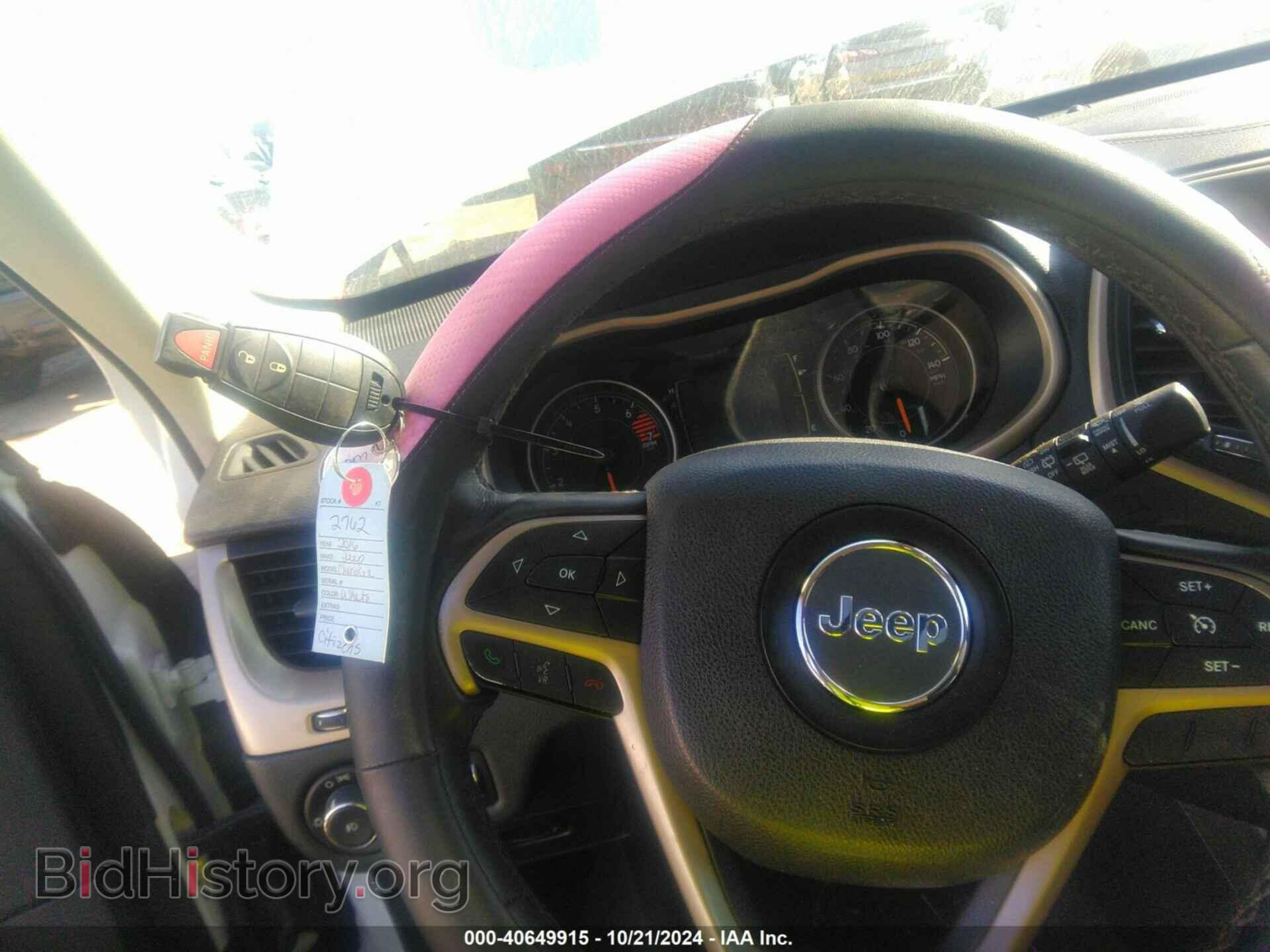 2016 JEEP CHEROKEE - VIN: 1C4PJMCB0GW282762 - Фото 11