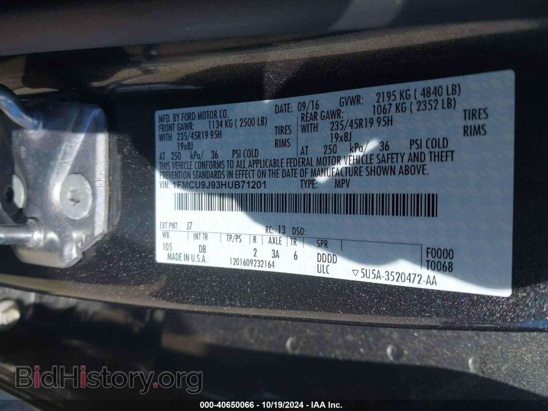 2017 FORD ESCAPE - VIN: 1FMCU9J93HUB71201 - Photo 9