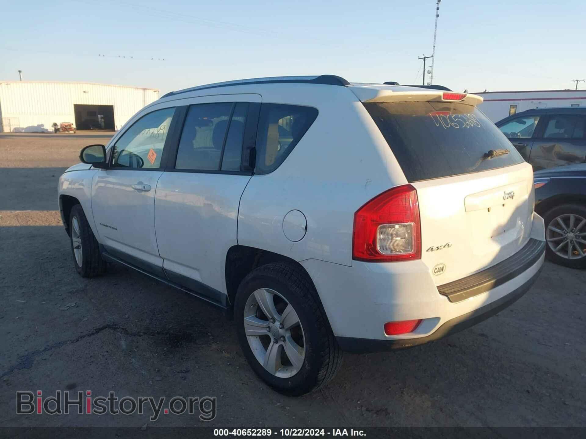 2011 JEEP COMPASS - VIN: 1J4NF1FB0BD259564 - Photo 3