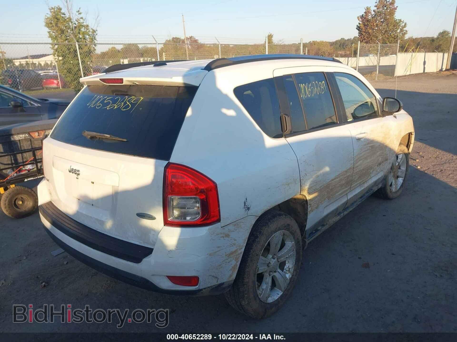 2011 JEEP COMPASS - VIN: 1J4NF1FB0BD259564 - Photo 4