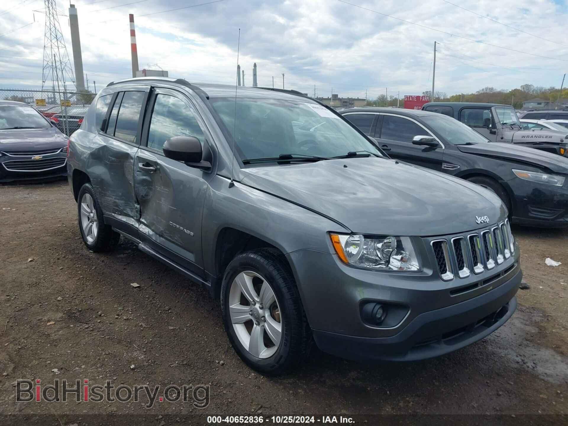 Photo 1C4NJDEB3CD547670 - JEEP COMPASS 2012