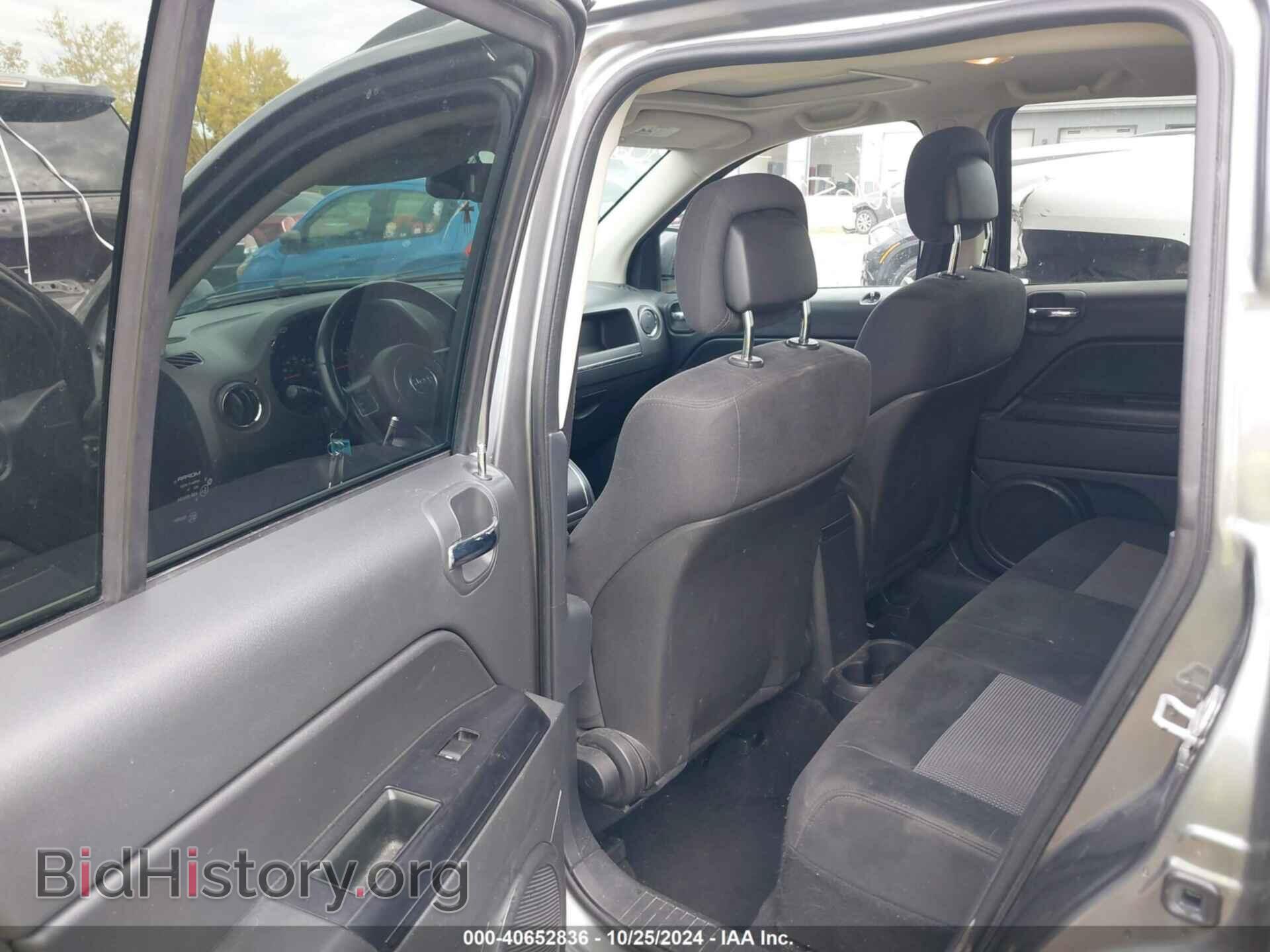 2012 JEEP COMPASS - VIN: 1C4NJDEB3CD547670 - Photo 8