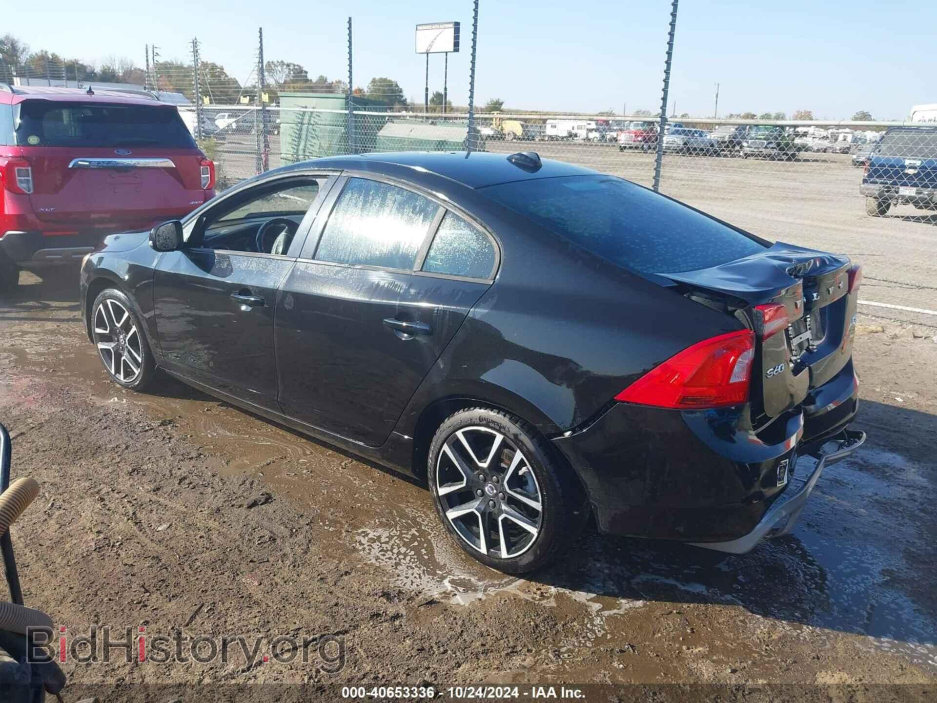 2017 VOLVO S60 - VIN: YV126MFL0H2425504 - Photo 3