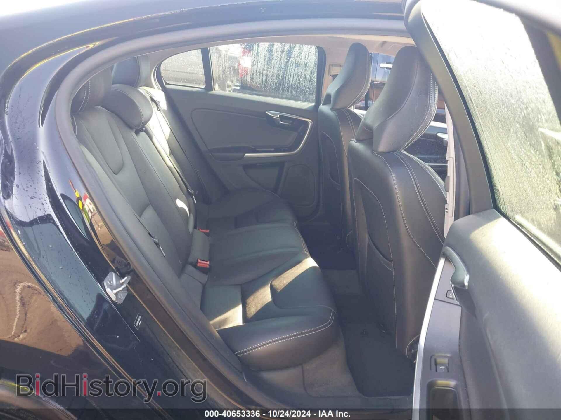 2017 VOLVO S60 - VIN: YV126MFL0H2425504 - Photo 8