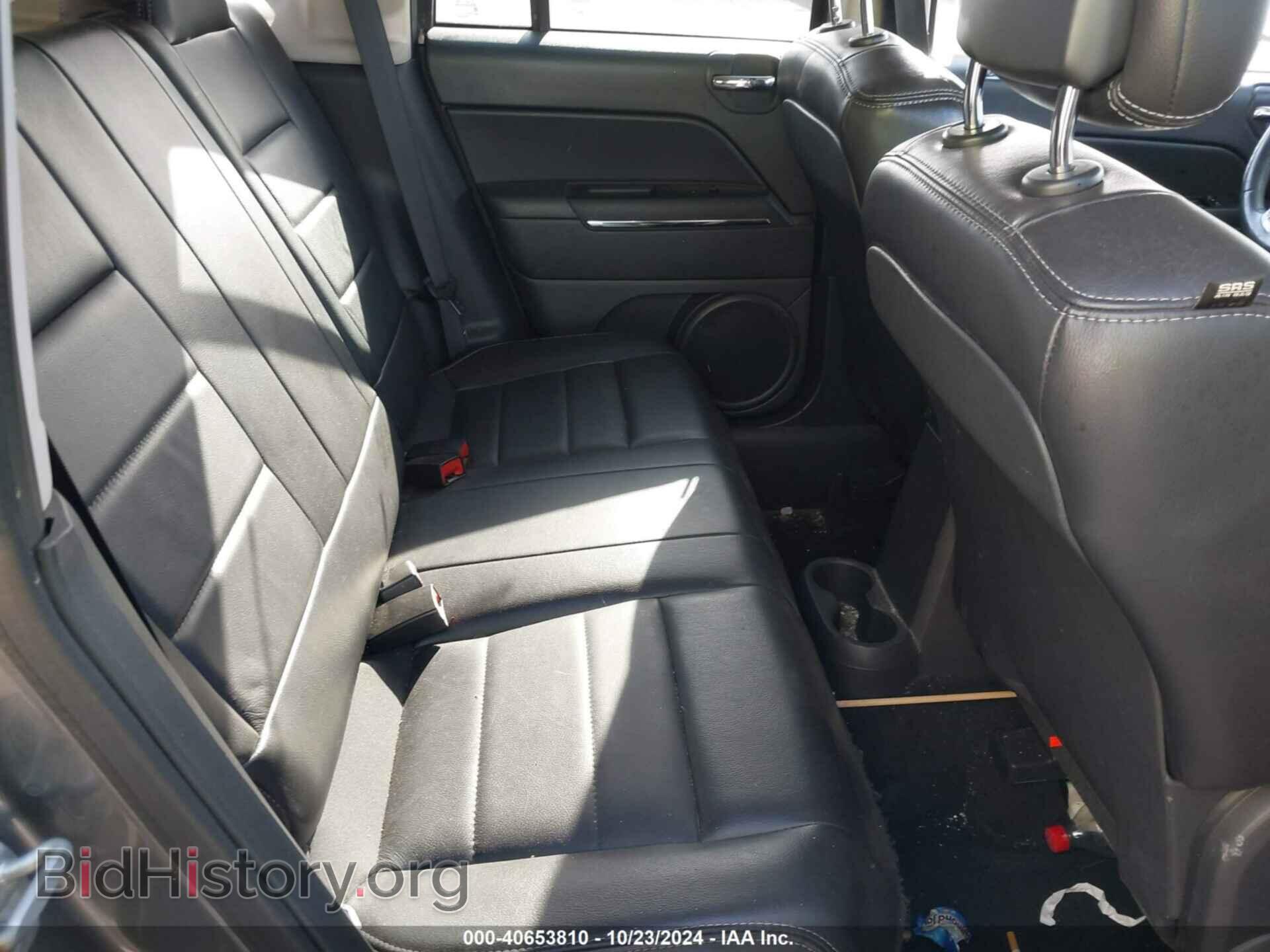 2011 JEEP COMPASS - VIN: 1J4NF5FB7BD240520 - Photo 8