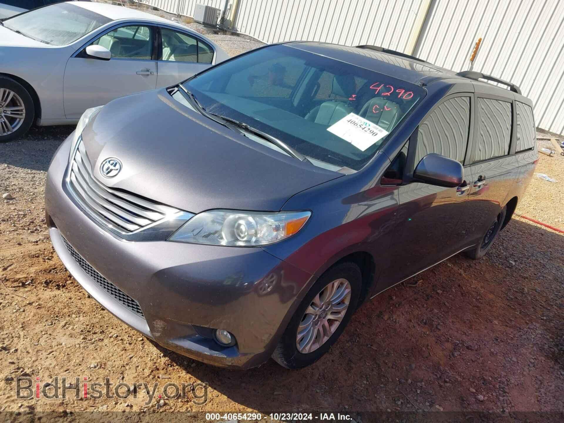 2013 TOYOTA SIENNA - VIN: 5TDYK3DC8DS395597 - Фото 2