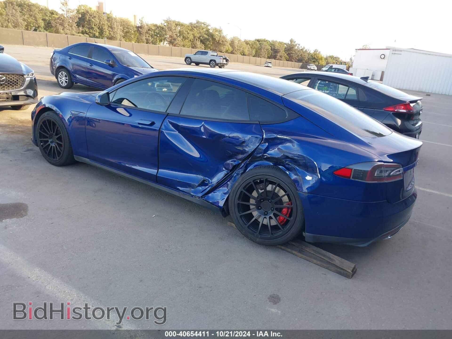 2015 TESLA MODEL S - VIN: 5YJSA1E45FF117185 - Фото 3