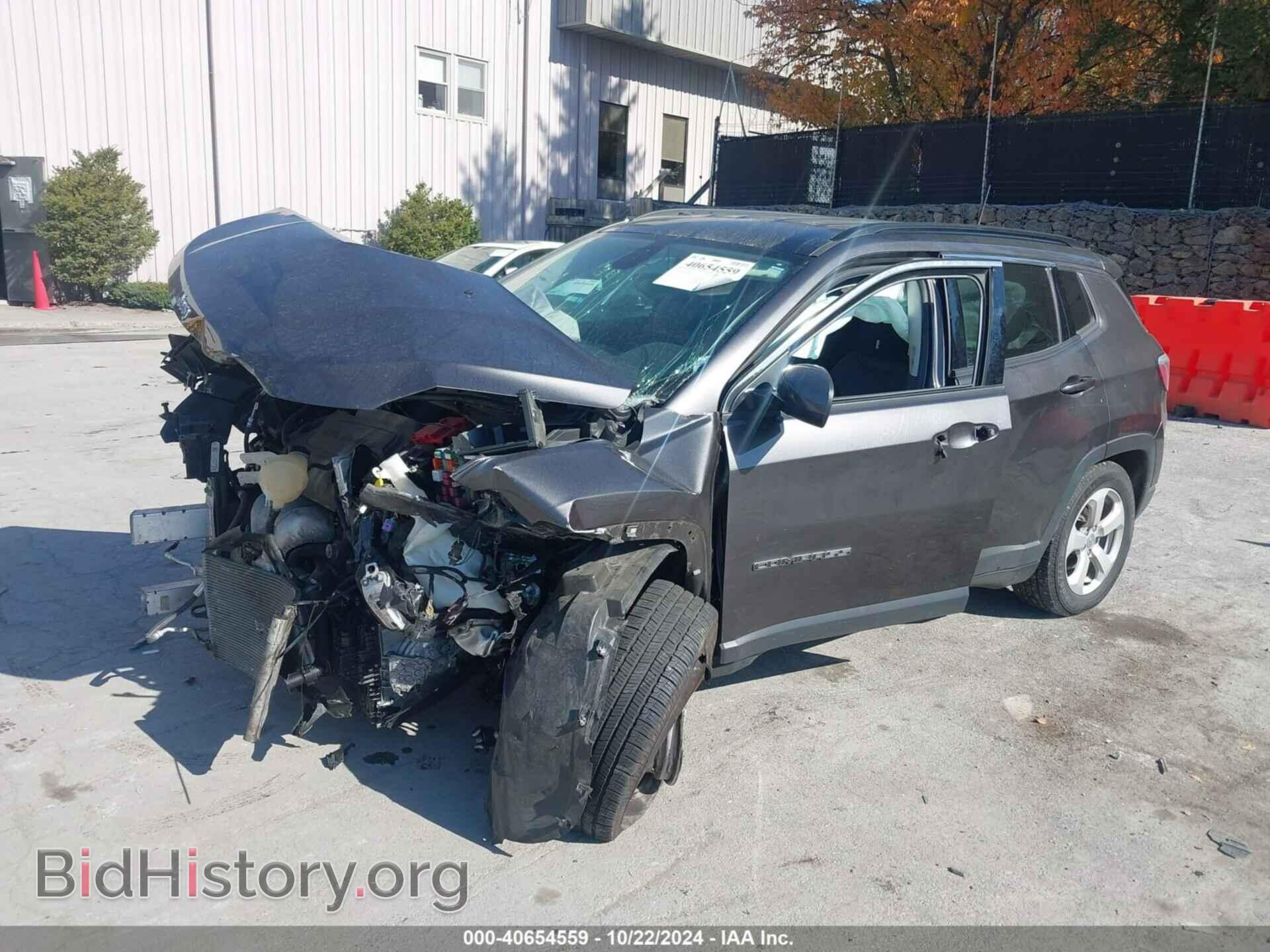 2019 JEEP COMPASS - VIN: 3C4NJDBB3KT760907 - Фото 2